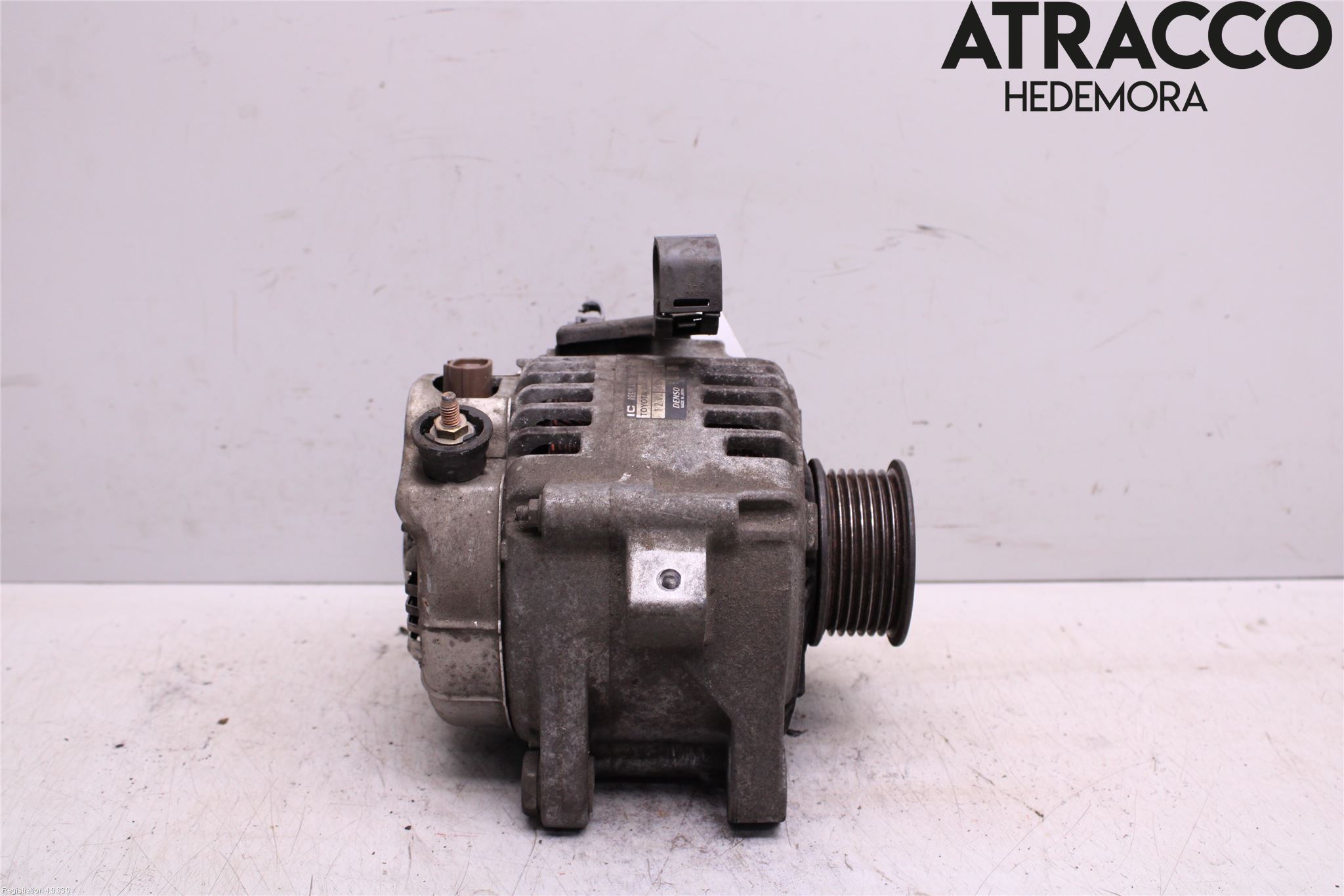 Toyota AVENSIS 98-02 Dynamo