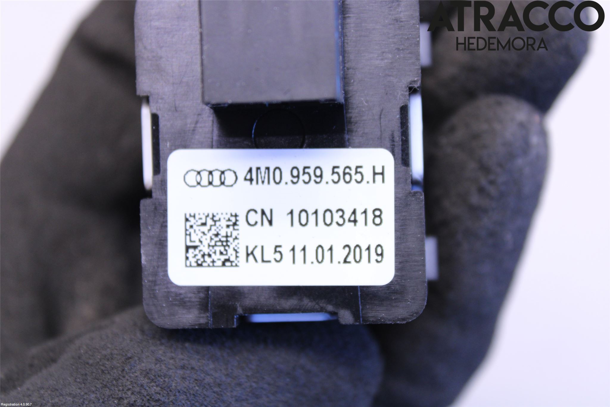 Audi A4/S4 B9 20- Bryter Speil