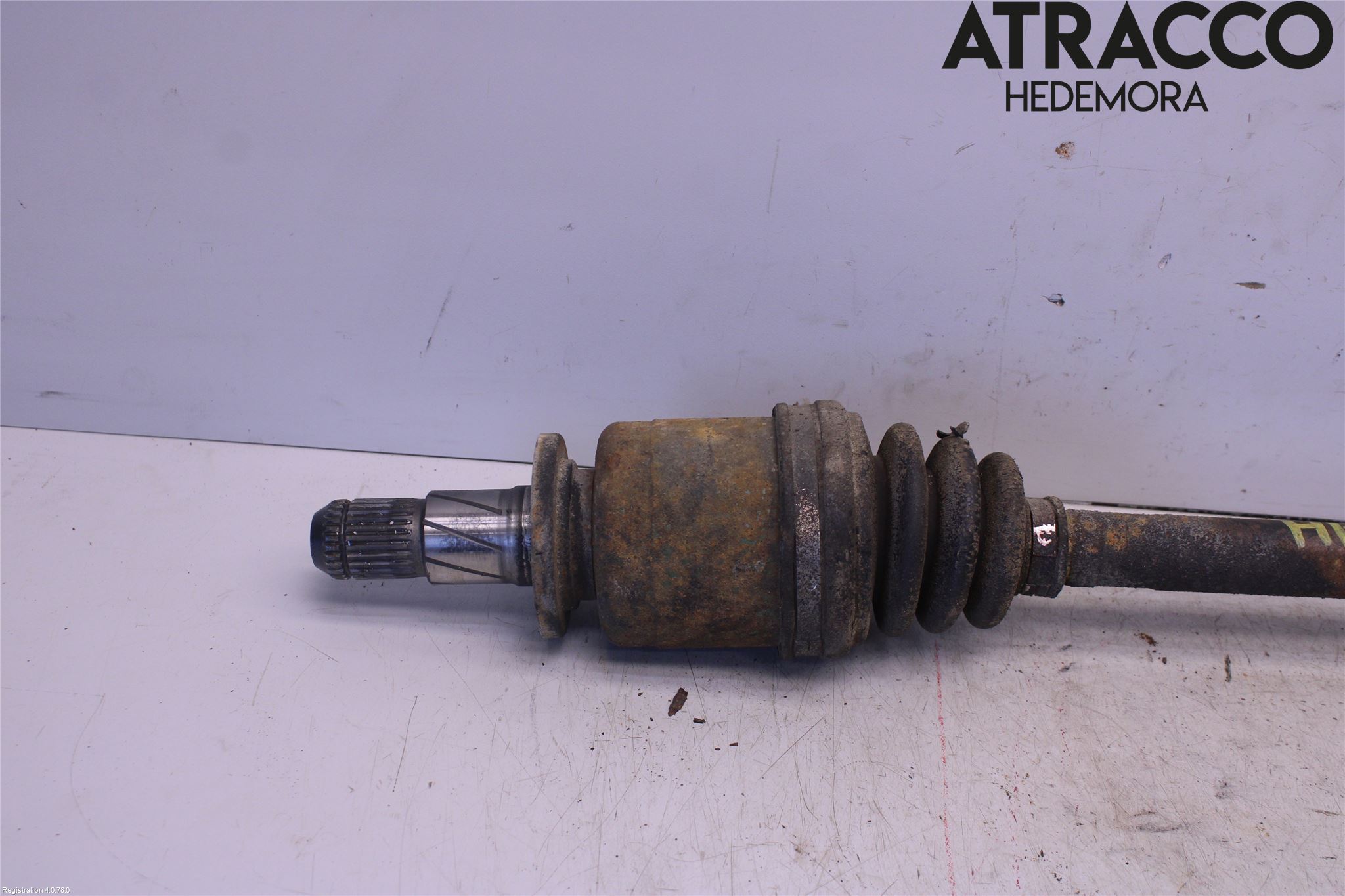 Subaru IMPREZA II  06-07 Drivaksel Bak Kompl Høyre