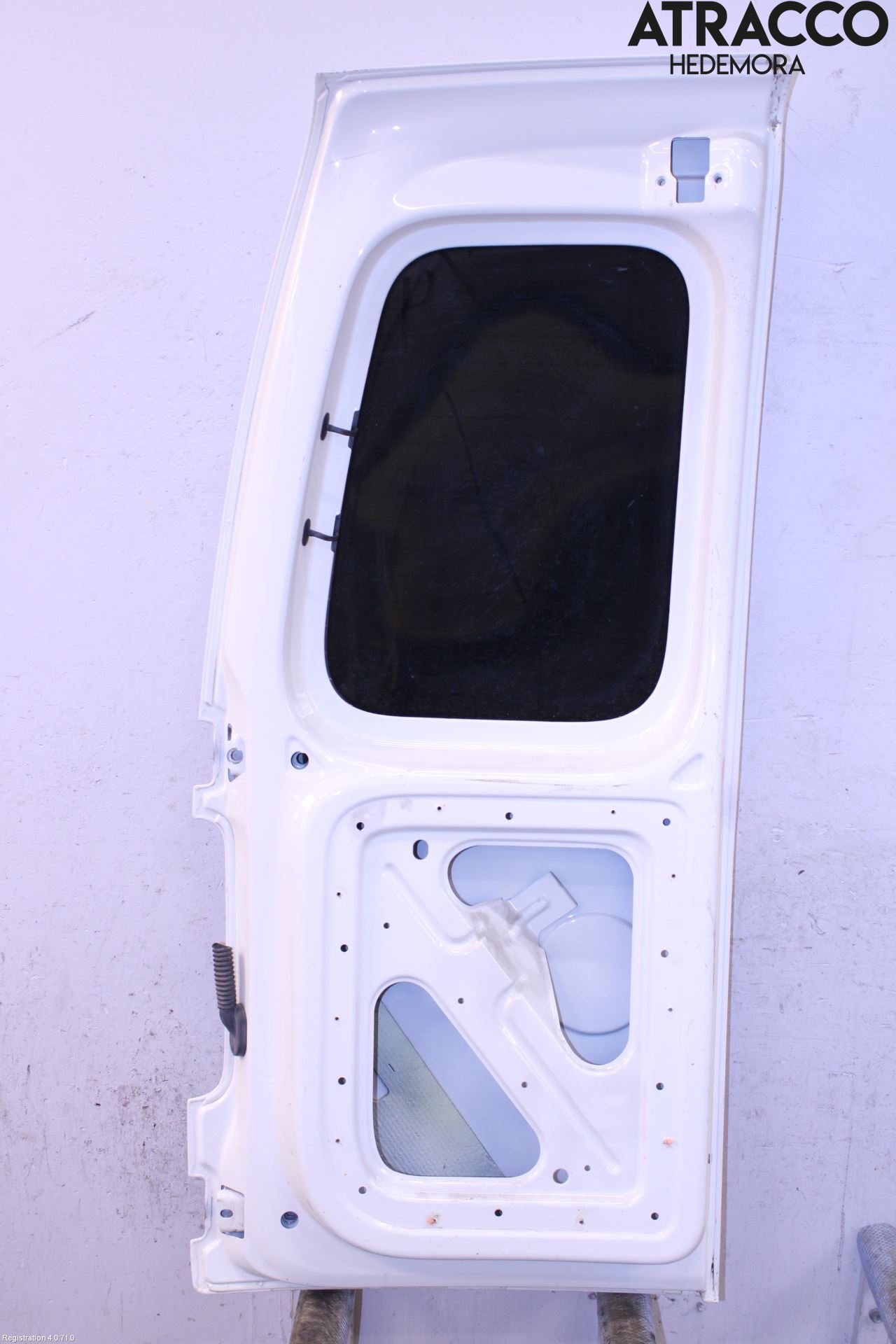 Volkswagen VW CADDY      04-10 Dør Bak Van - Vare Høyre