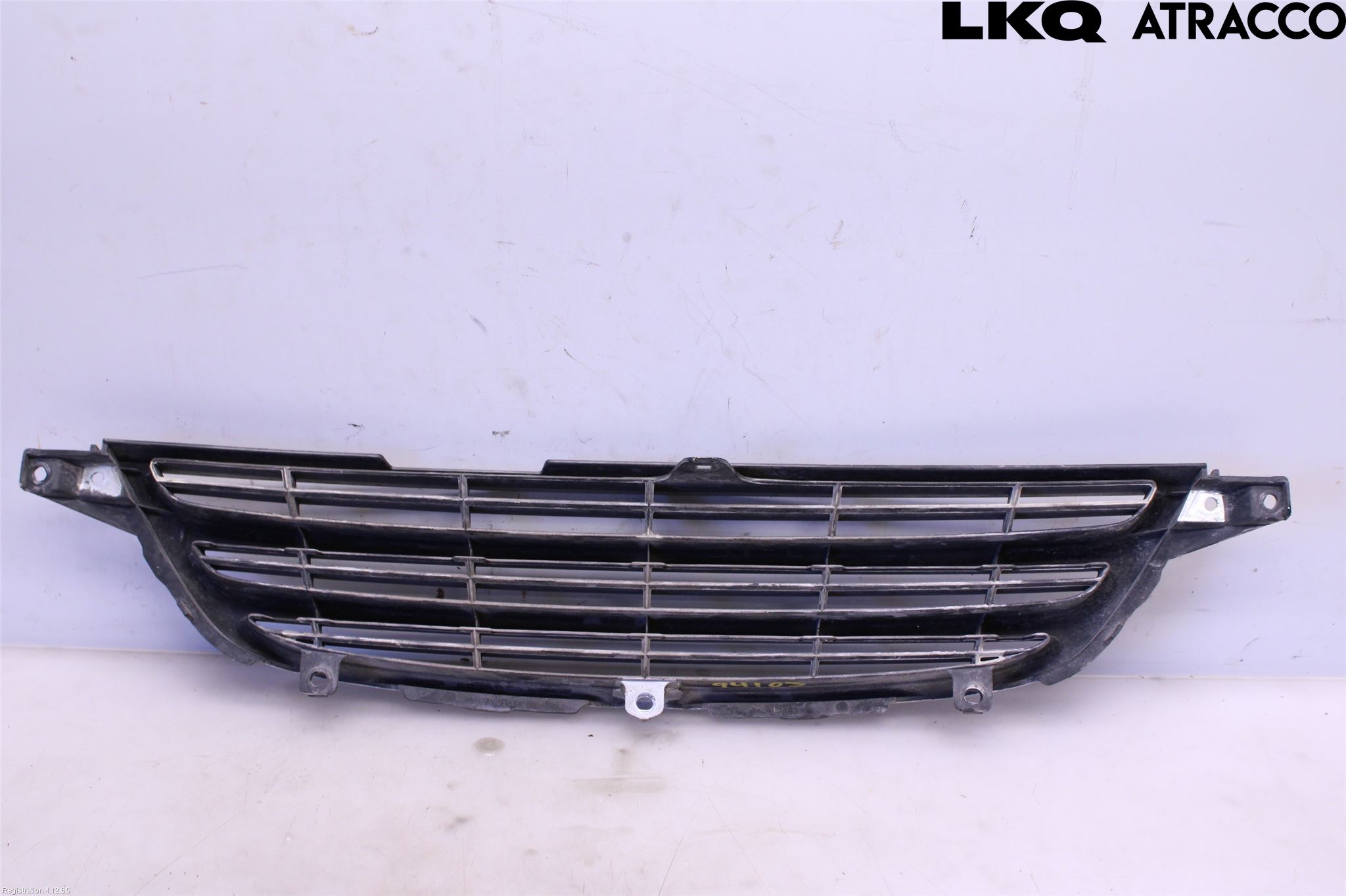 Toyota AVENSIS 98-02 Grilldel Midt