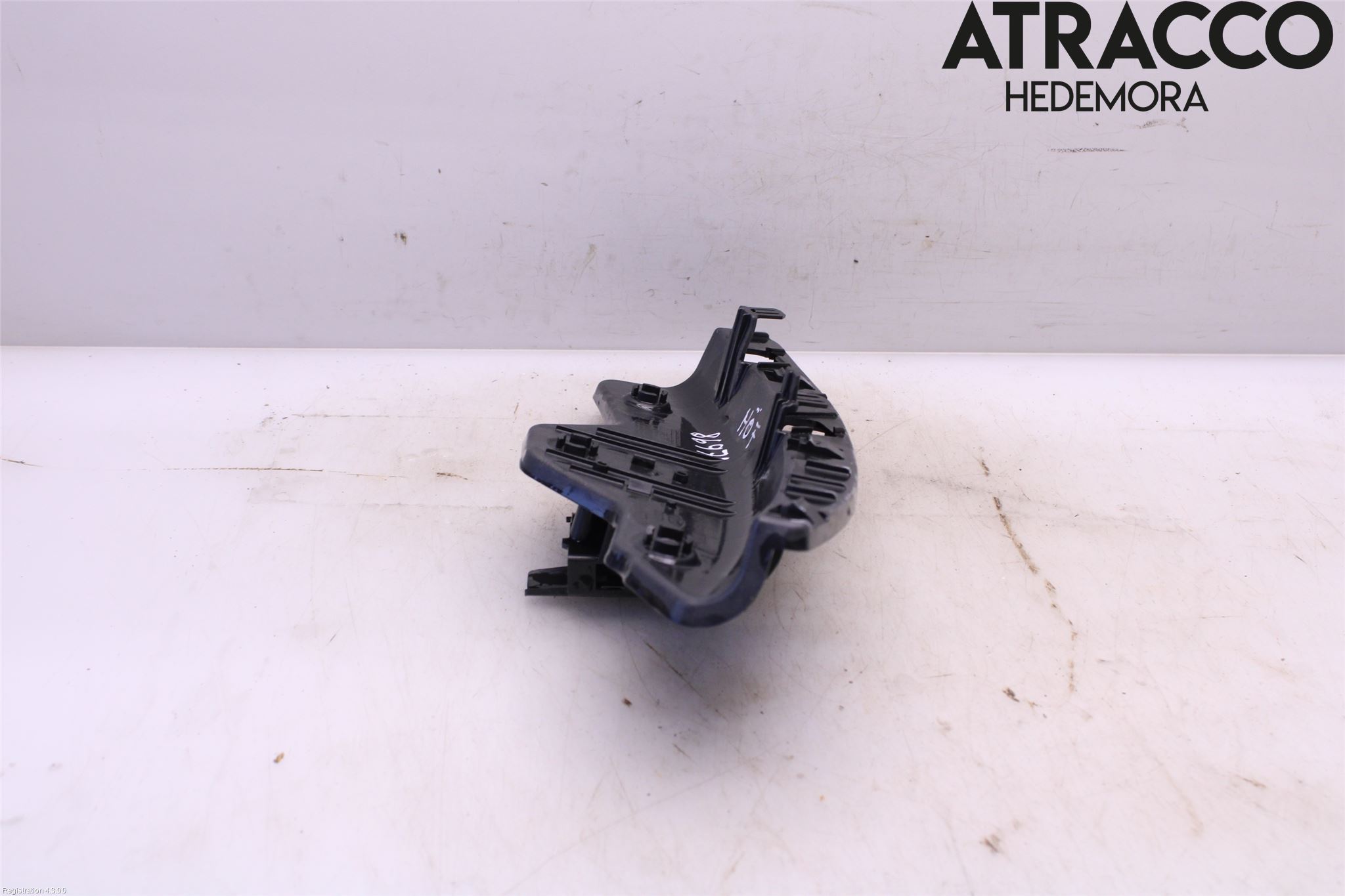 Ford KUGA 13-16 Støtfangerfeste Foran Høyre