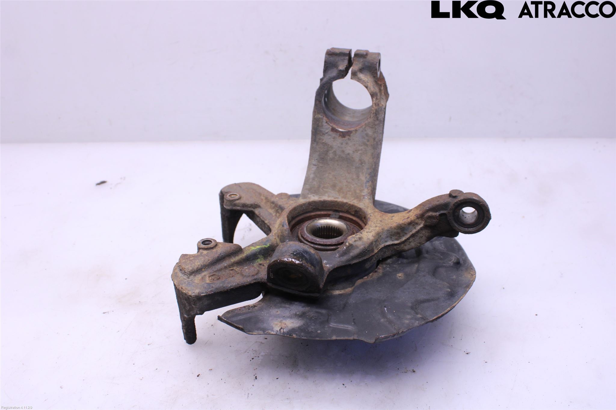Volkswagen VW POLO 10-17 Spindel Hf