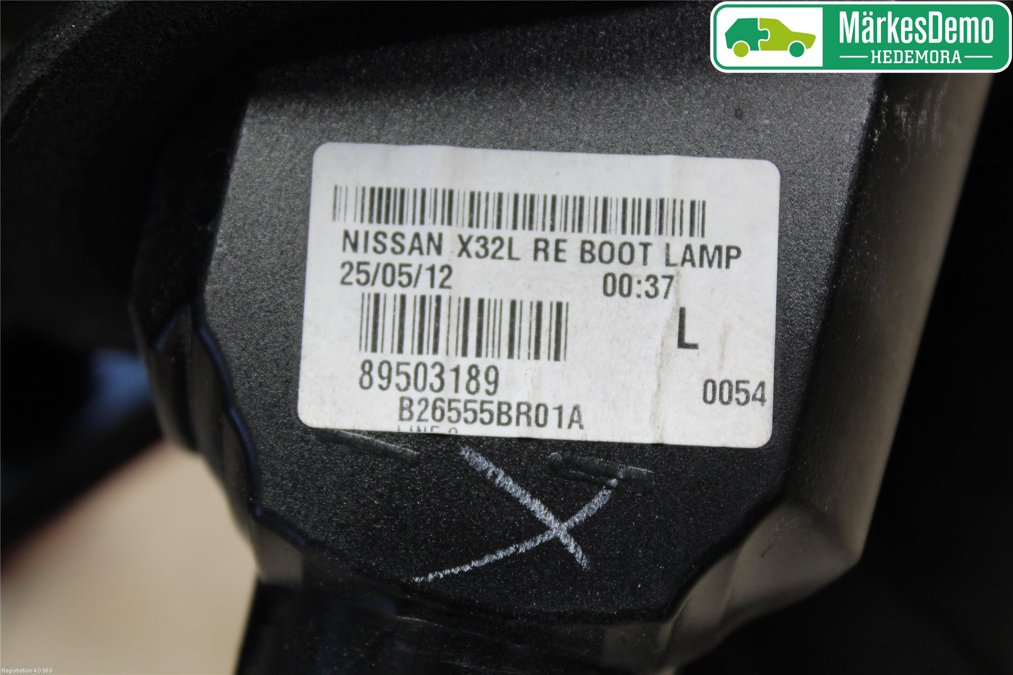 Nissan QASHQAI+2  10-14 Baklykt Venstre  På Luke(Indre