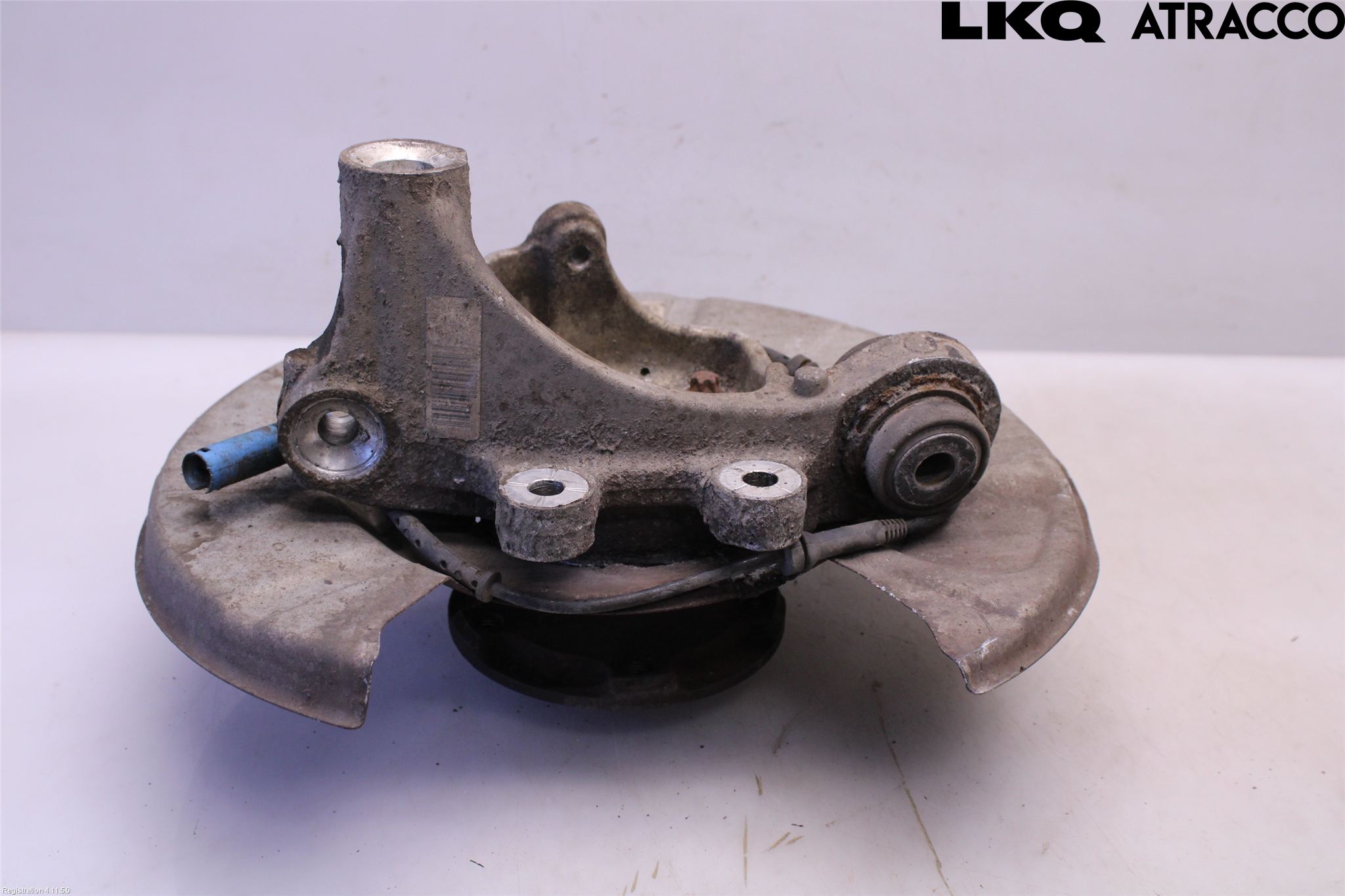 BMW 7 E65/66    00-08 Spindel Vb
