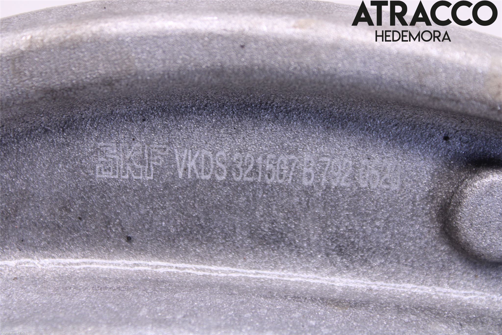 Audi A4 12-15 Bærearm Foran Venstre Nedre