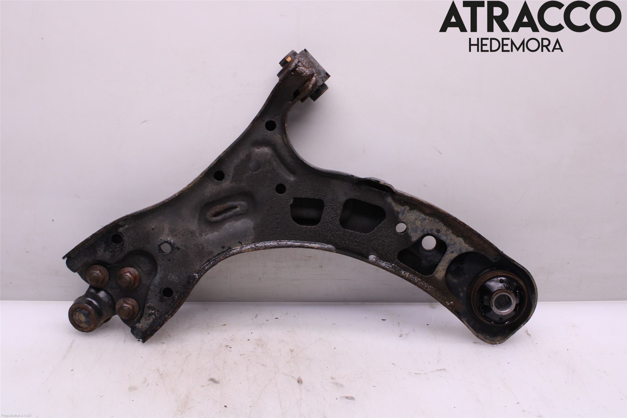 Subaru IMPREZA V 18- Bærearm Foran Høyre Nedre