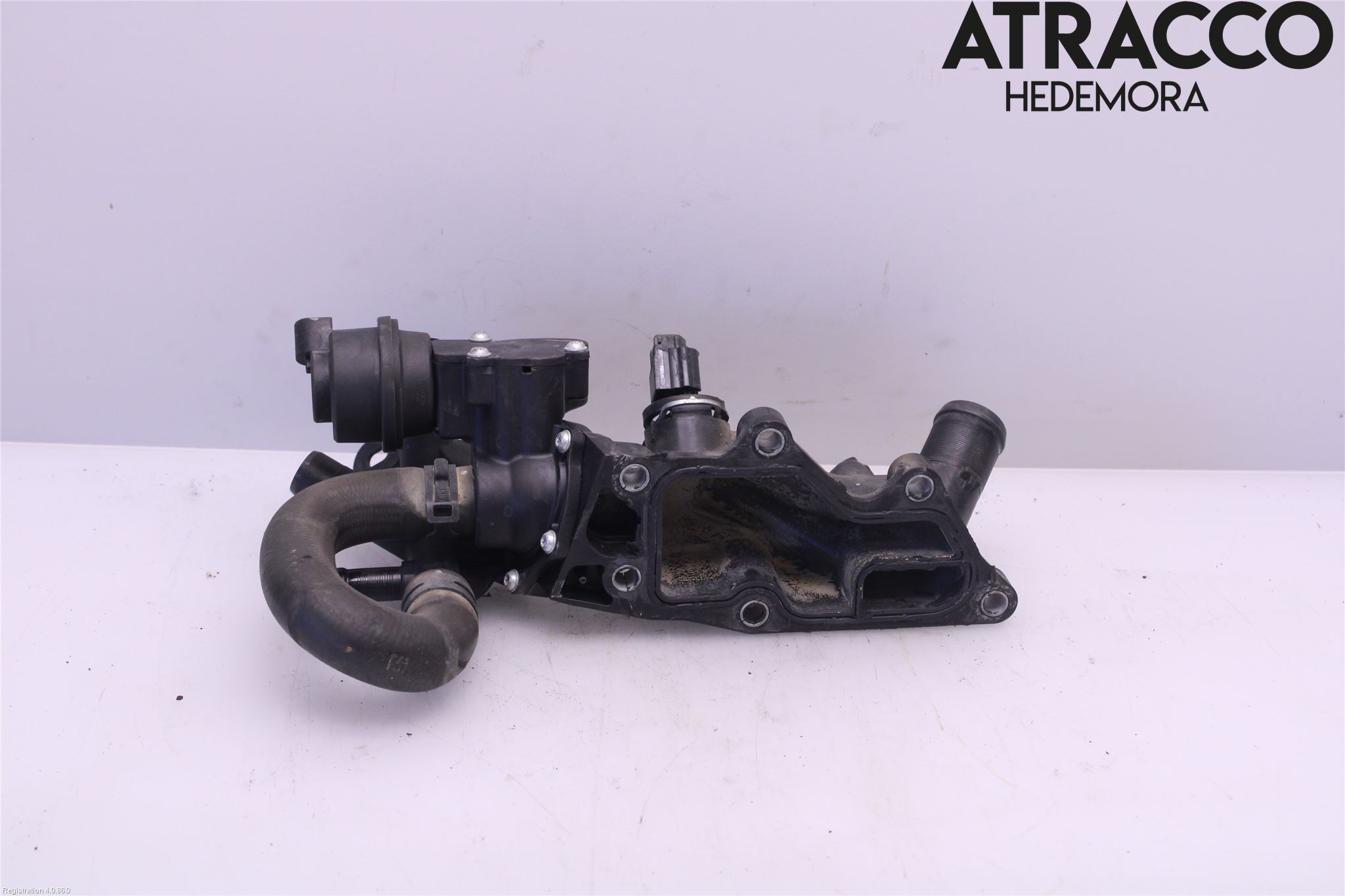 Dacia DUSTER 10-17 Radiator Slange På Motor