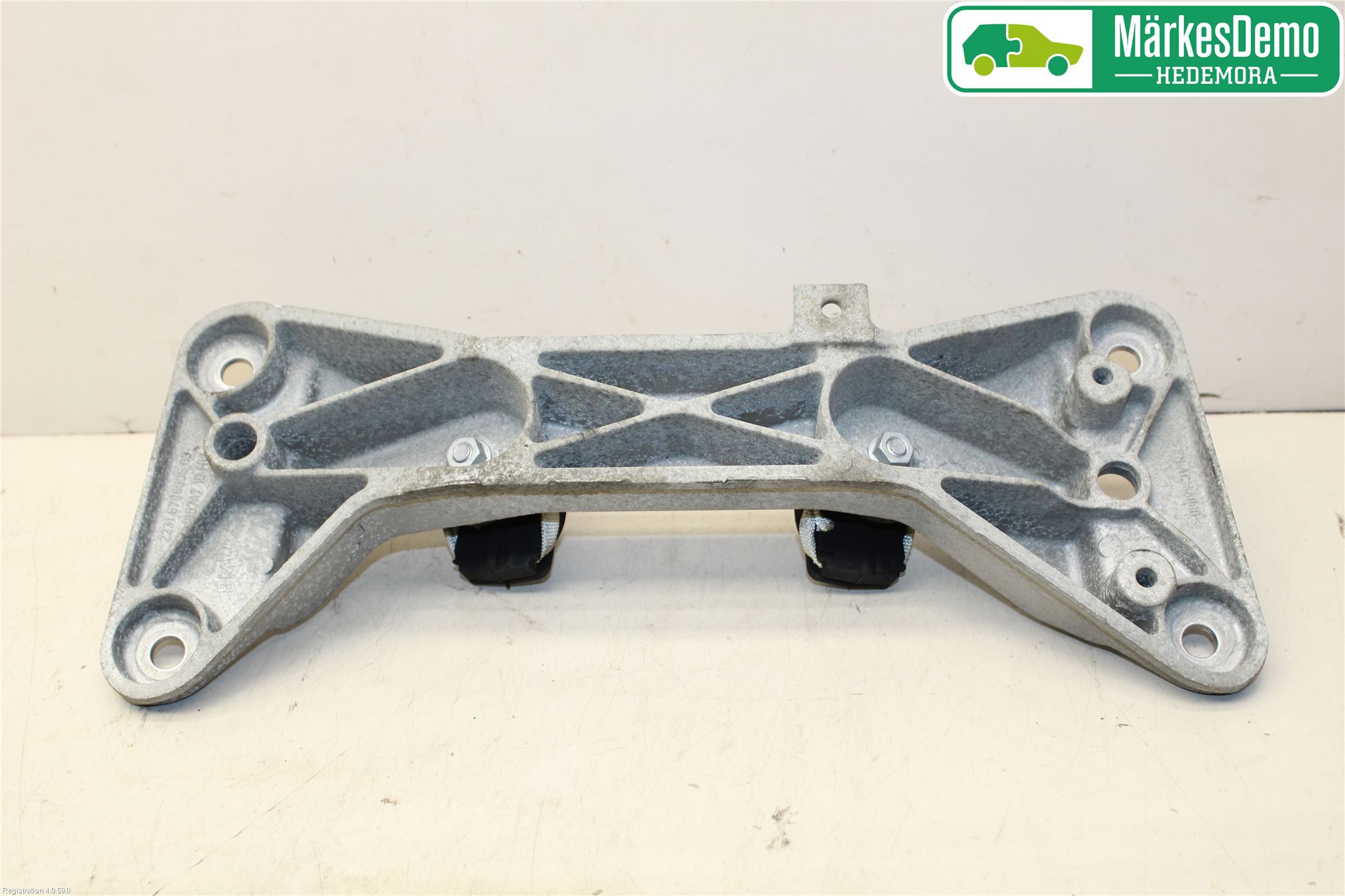BMW 1 F20/F21 11-19 Gearkasse Bjelke - Travers