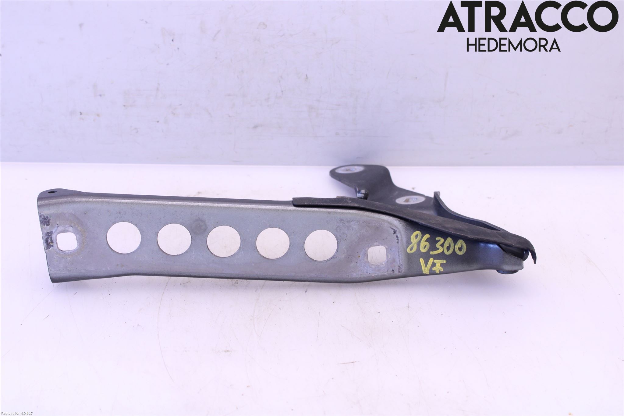Audi A8/S8 4H 10-17 Panser Hengsel - Hengsler