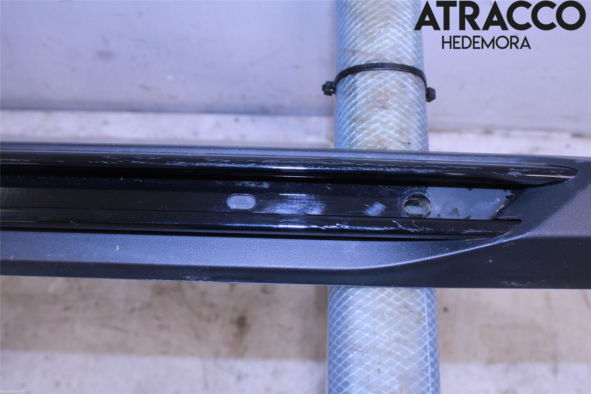 Jeep GRAND CHEROKEE 10-20 Takrails - Stativ