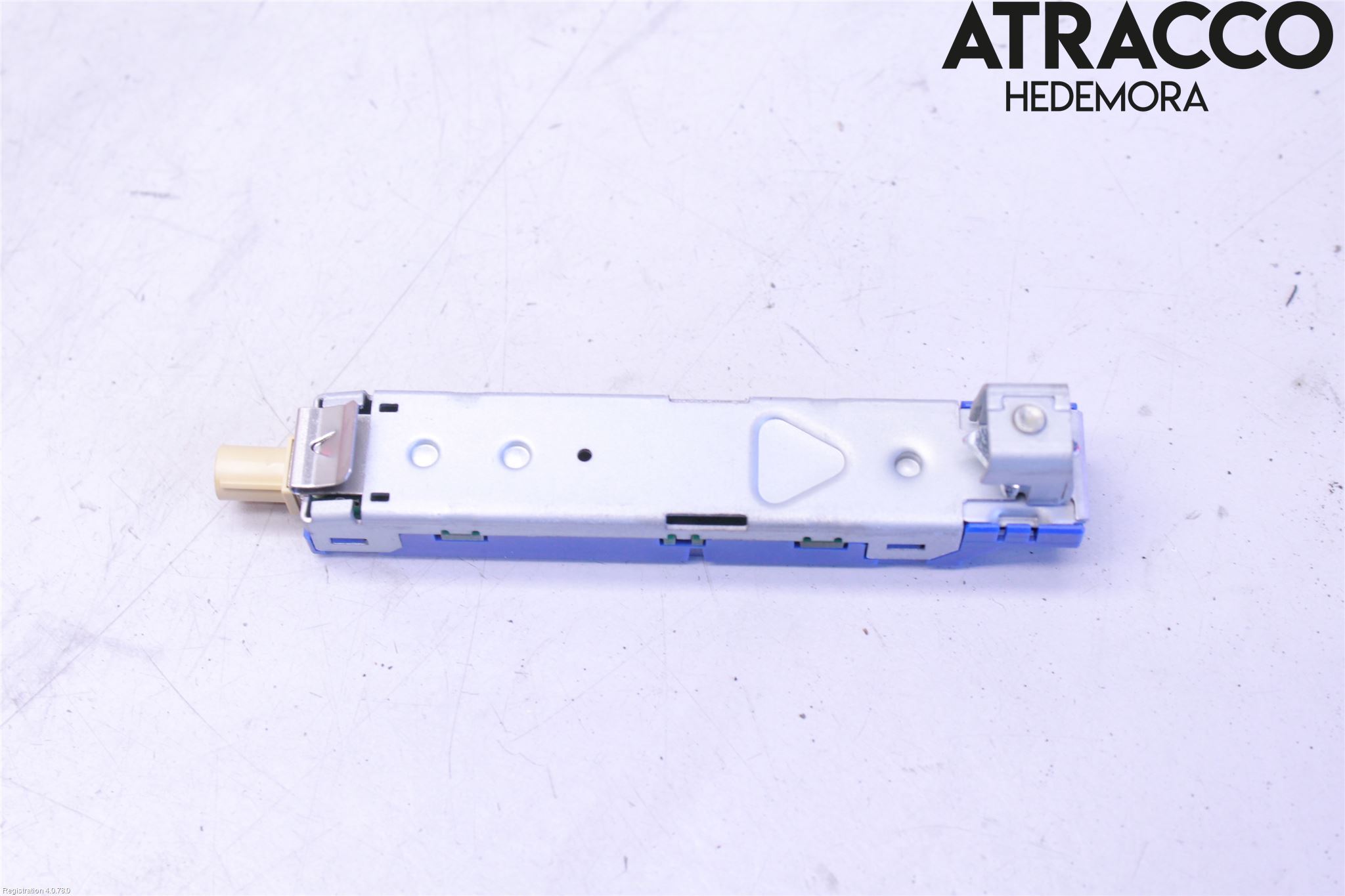 Audi A4/S4 B9 16-19 Stereo Antenneforsterker