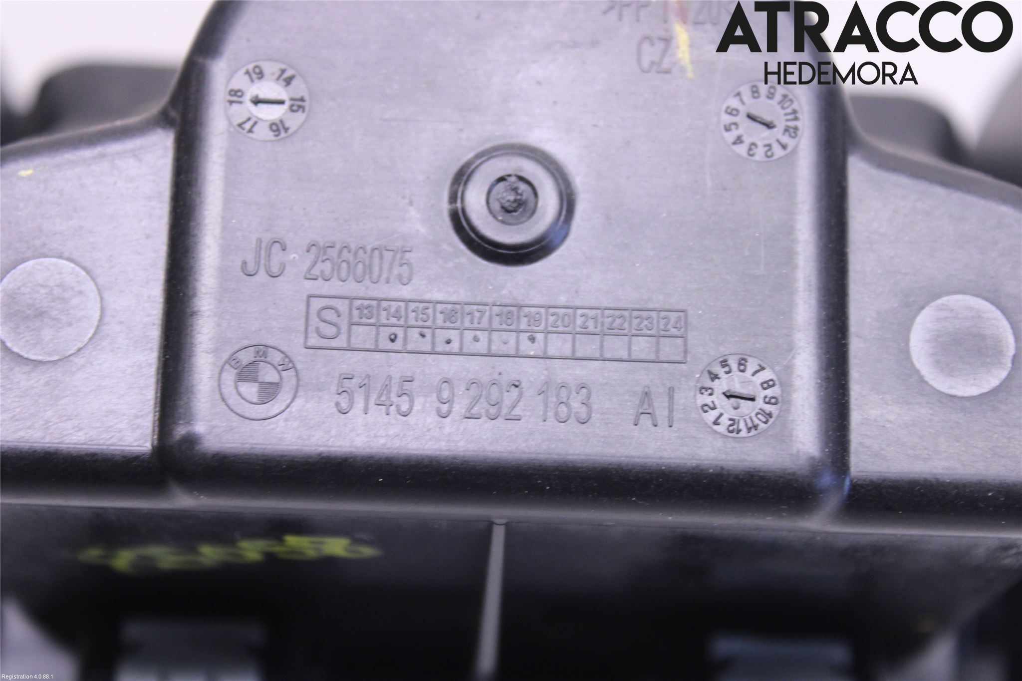 BMW X1 F48 15-22 Innr Oppbevaringsrom