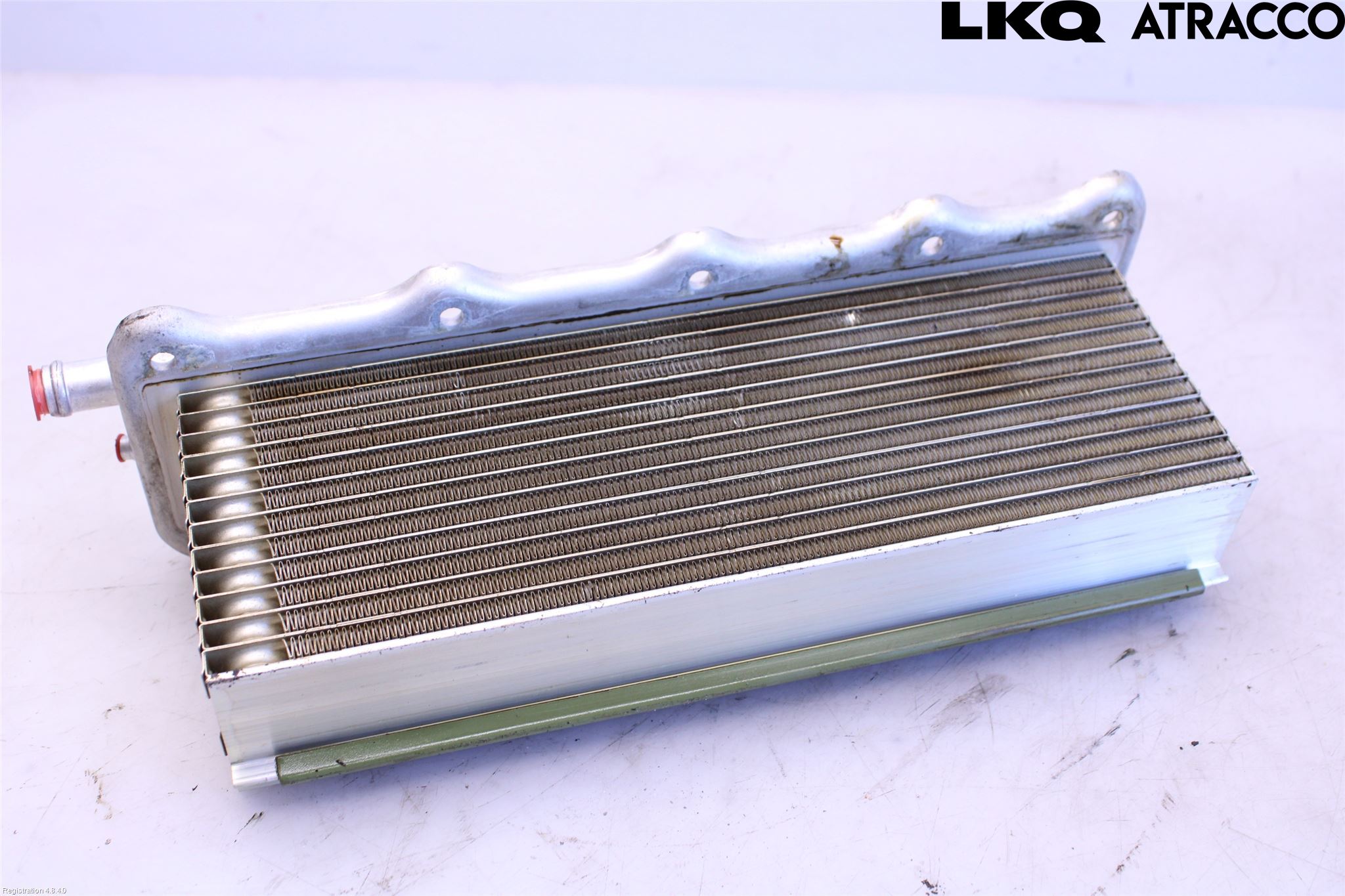 Volkswagen VW GOLF SPORTSVAN 15-20 Radiator Oljekjøler Motor