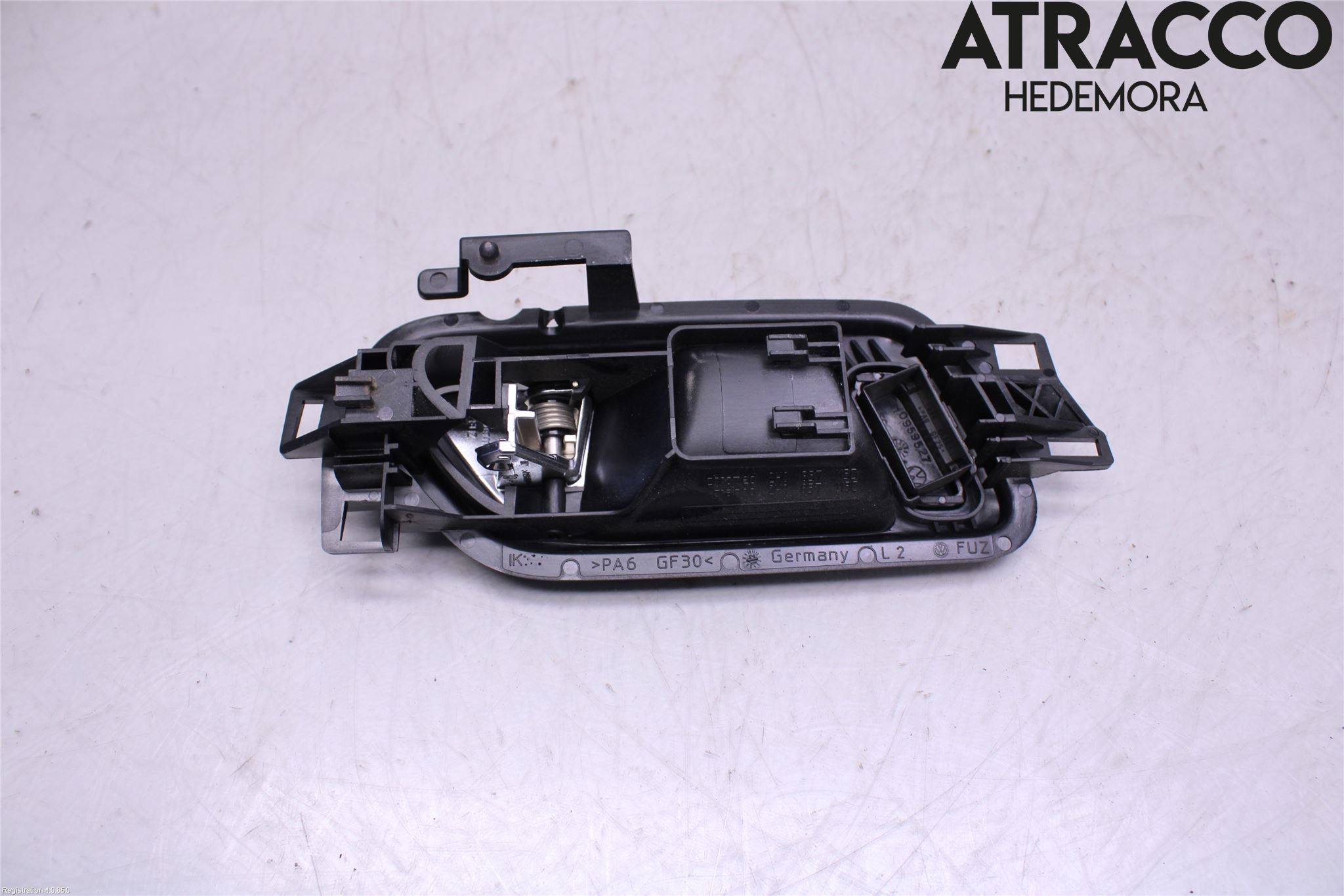 Volkswagen VW AMAROK 2H 10-22 Innr Dørhandtak V Indre