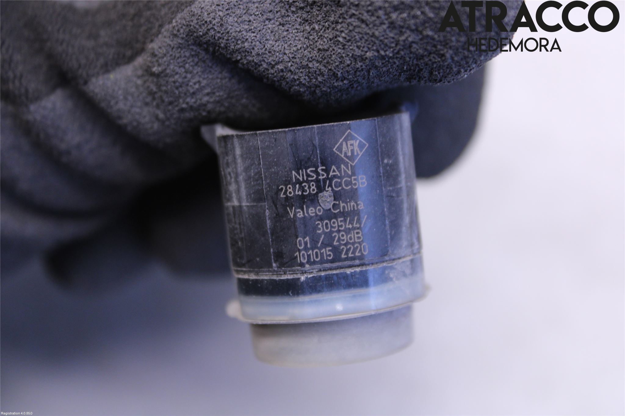 Nissan X-TRAIL 14-21 Sensor Parkering Front