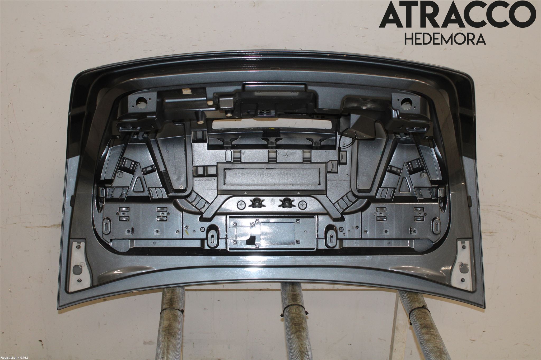 Audi A4/S4 01-05 Bakluke Koffertlokk