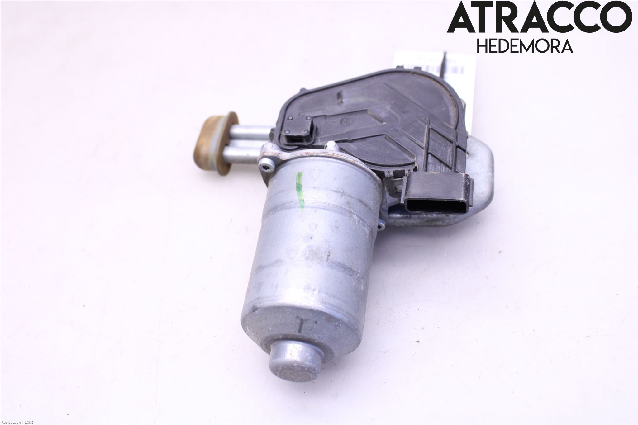 Nissan NV300 16-22 Viskermotor Frontrute