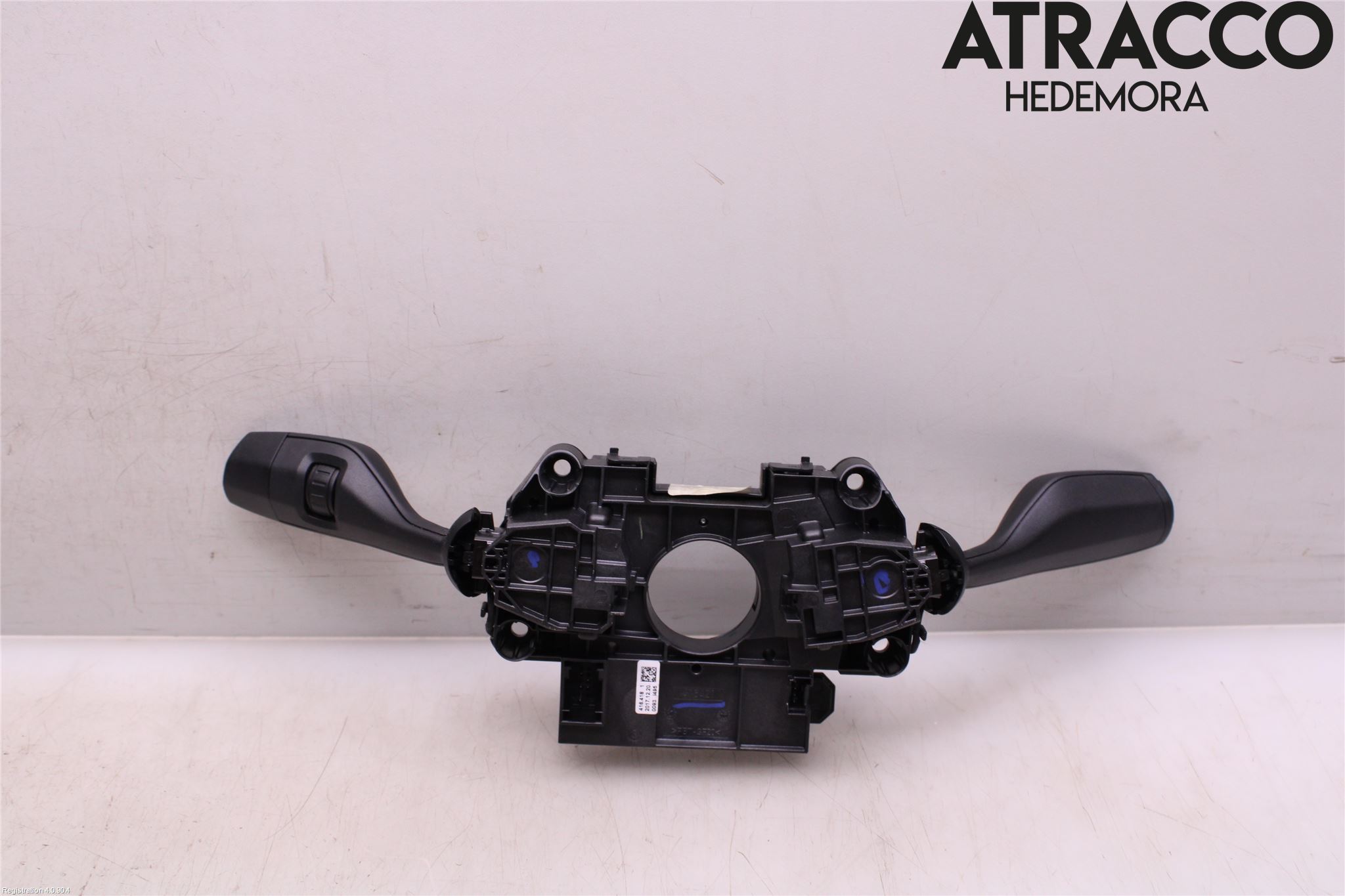 BMW 5 G30/G31/F90 17-23 Bryter Ratt Kombi H Og V