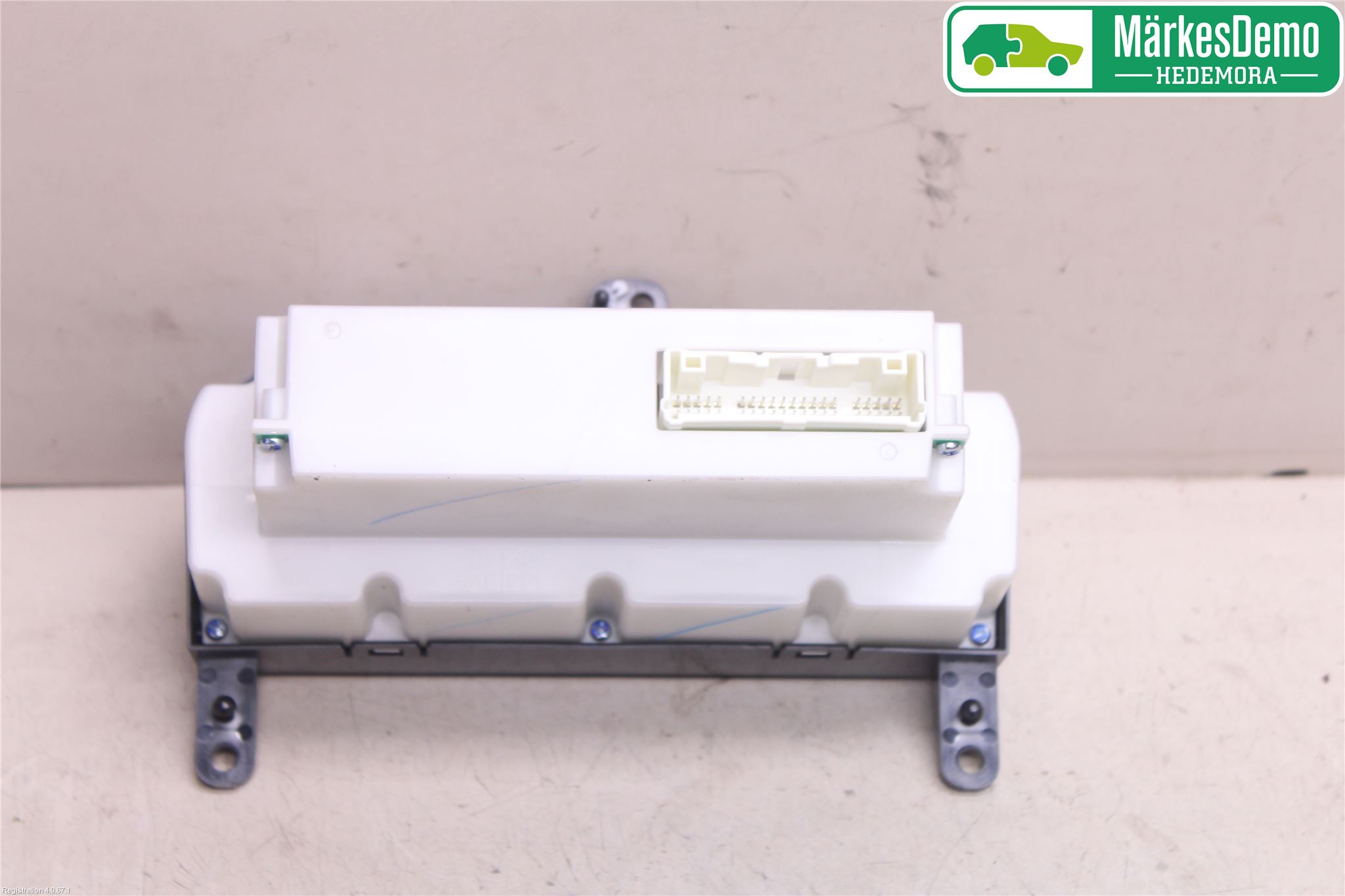 Nissan QASHQAI+2  10-14 Varme Ac Betjening-Display