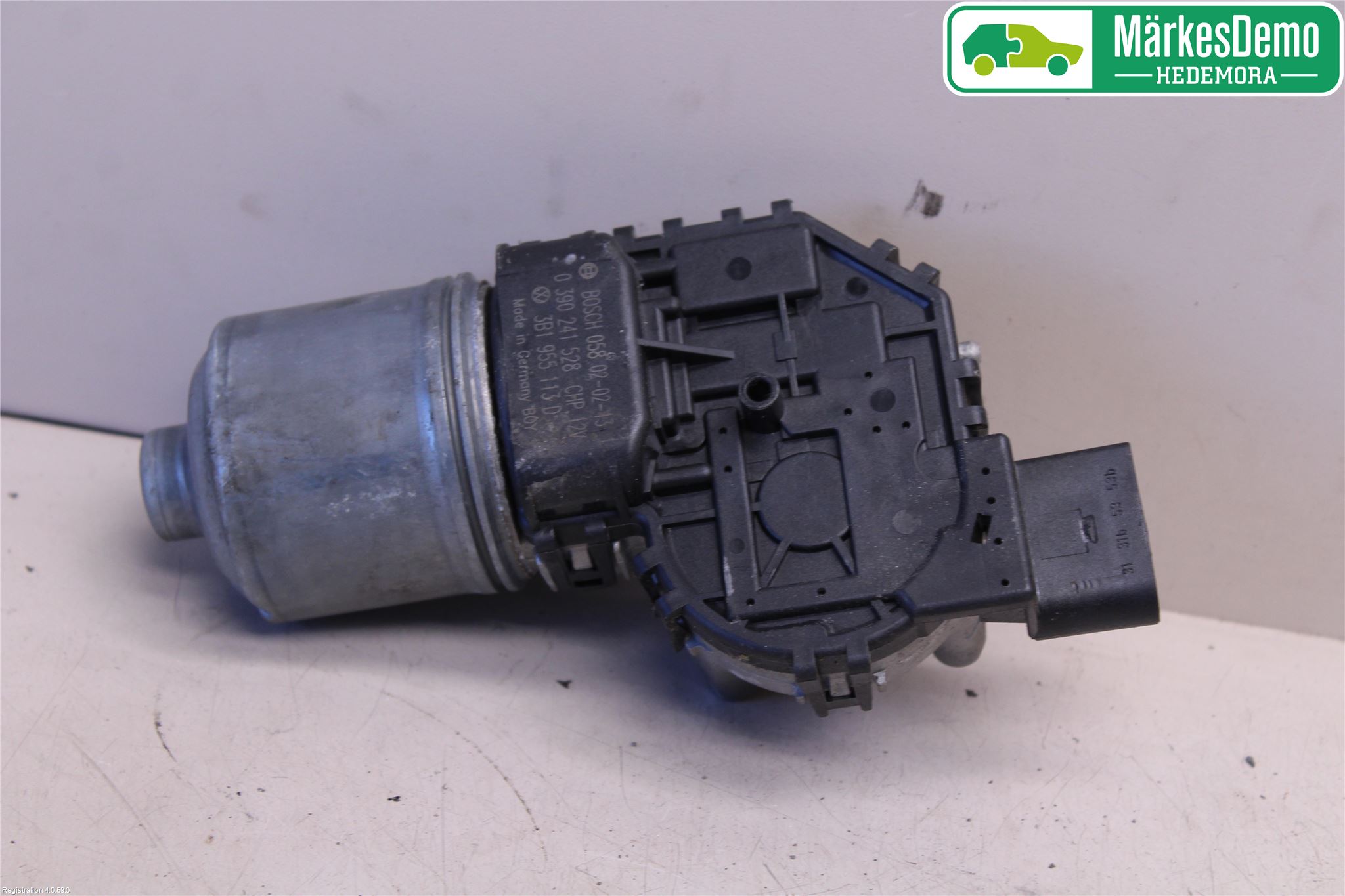 Volkswagen VW PASSAT 01-05 Viskermotor Frontrute