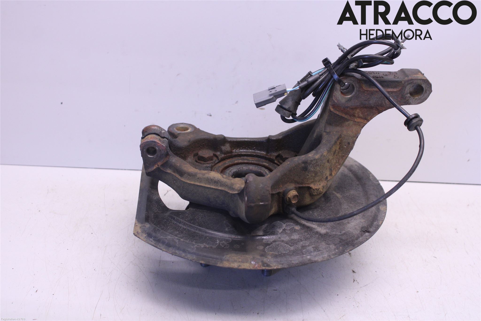 Nissan JUKE 14-19 Spindel Vf