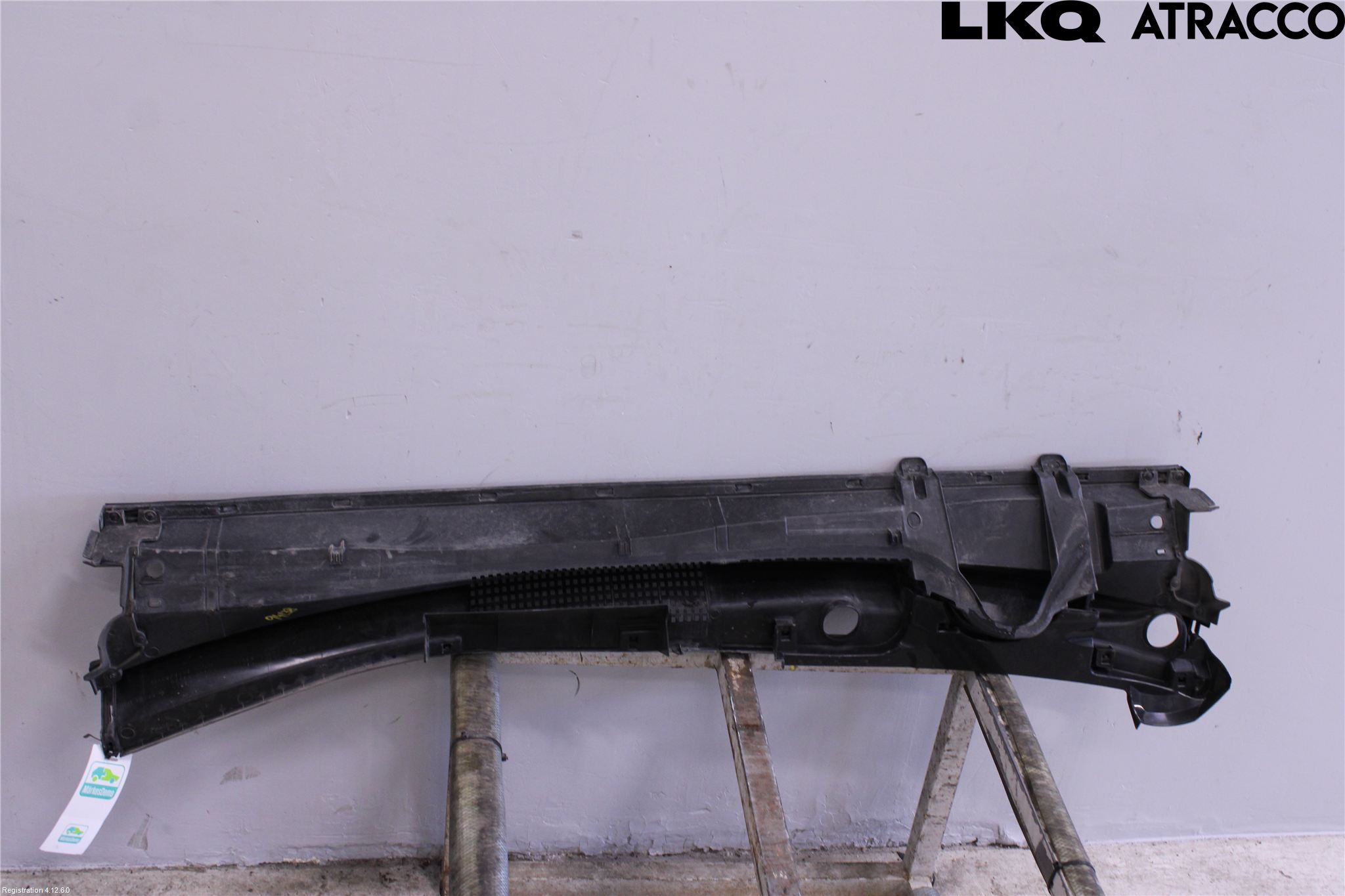 Toyota PRIUS (ZVW50) 16-21 Visker Deksel-Grill-Under Frr