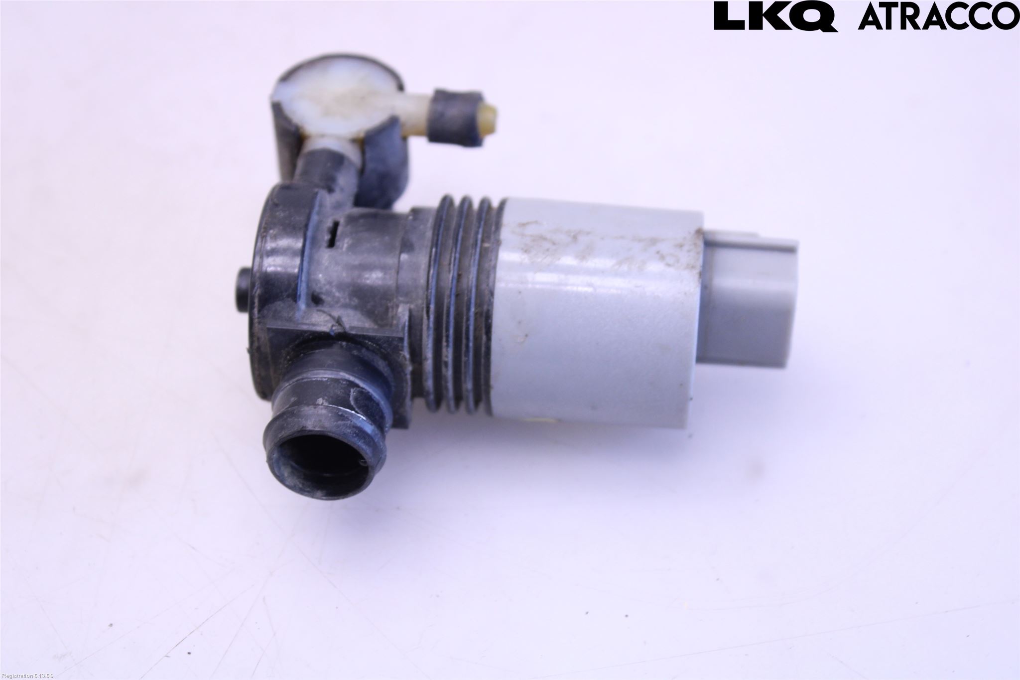 Toyota AURIS 13-19 Spylerpumpe Frontrute