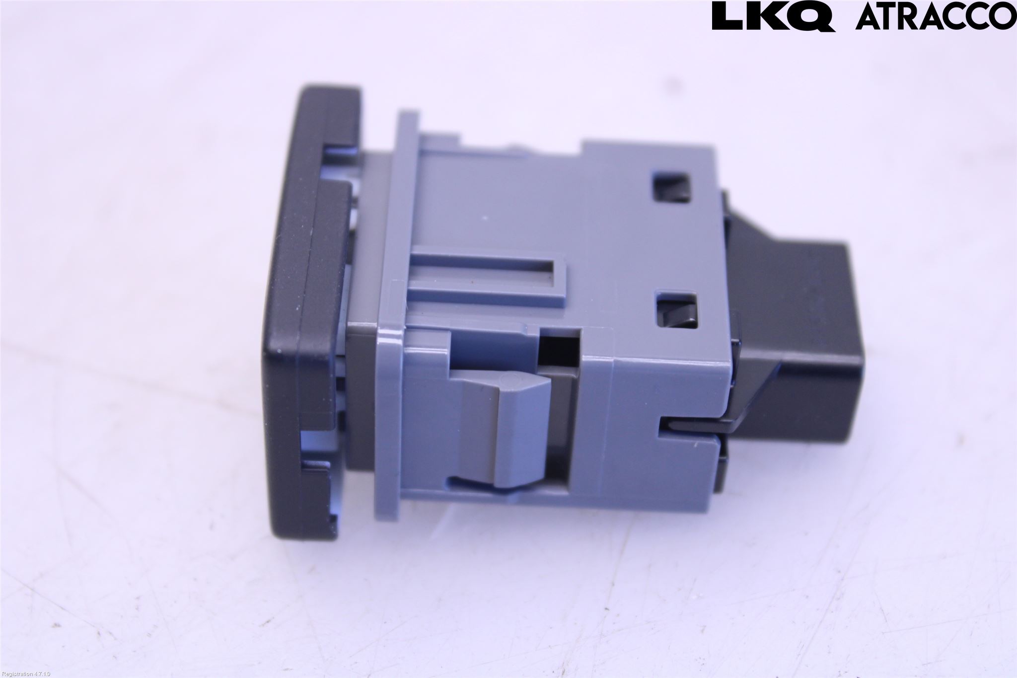 Toyota C-HR 16-23 Bryter Drivstoff Tankluke