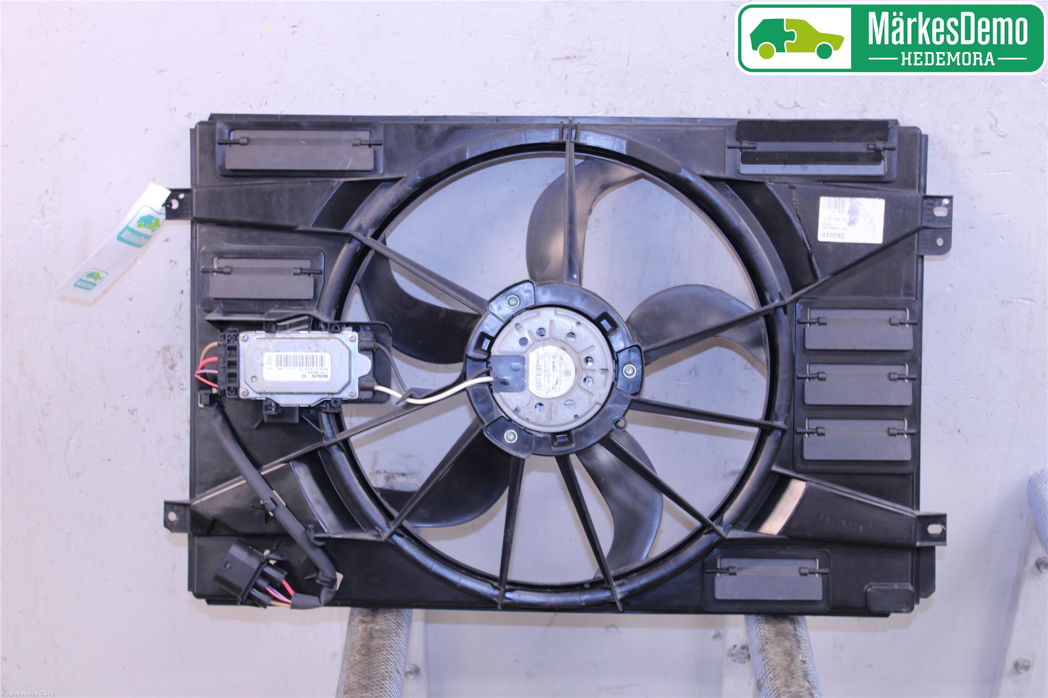 Volkswagen VW CADDY 11-15 Kjølevifte Elektrisk
