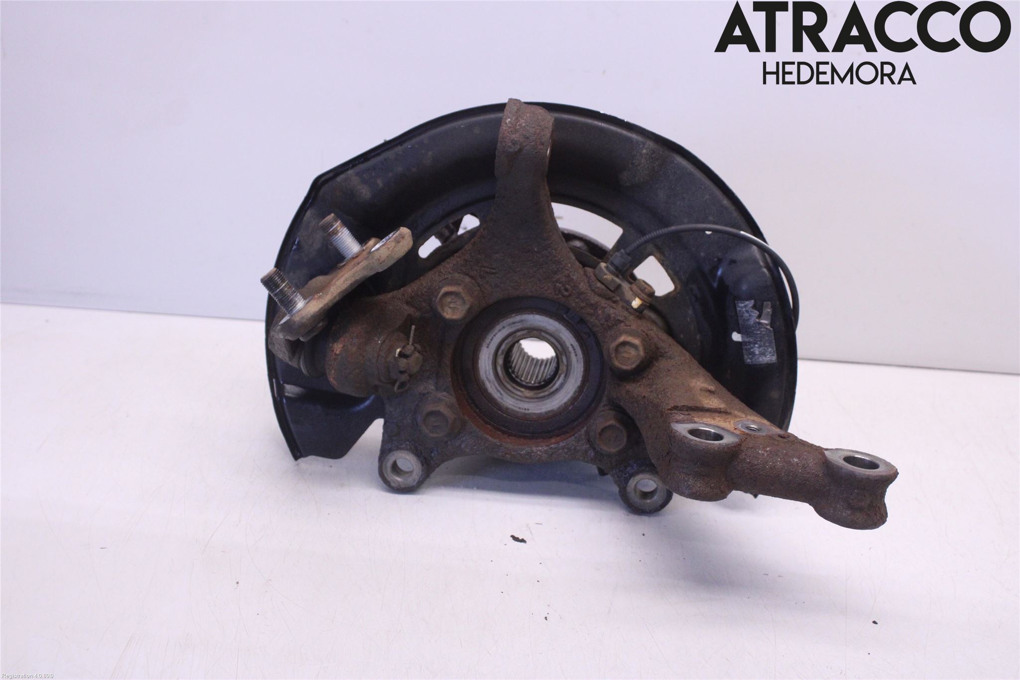 Toyota RAV 4 06-12 Spindel Vf