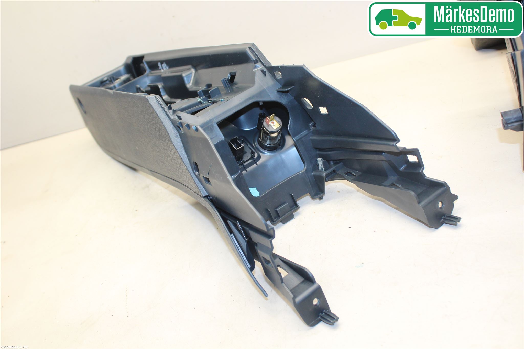 Ford FIESTA 09-12 Innr Konsoll-Lomme