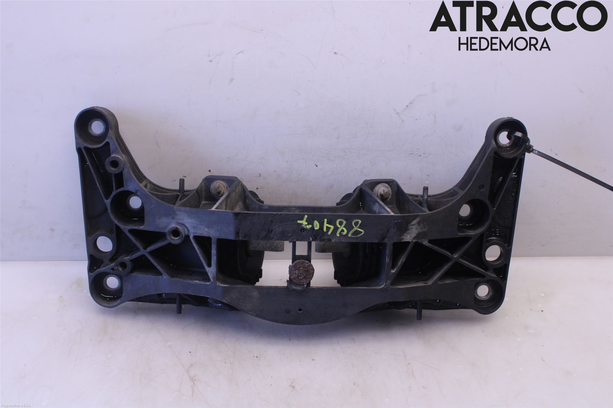 BMW 5 F10/F11/F18 09-17 Gearkasse Bjelke - Travers