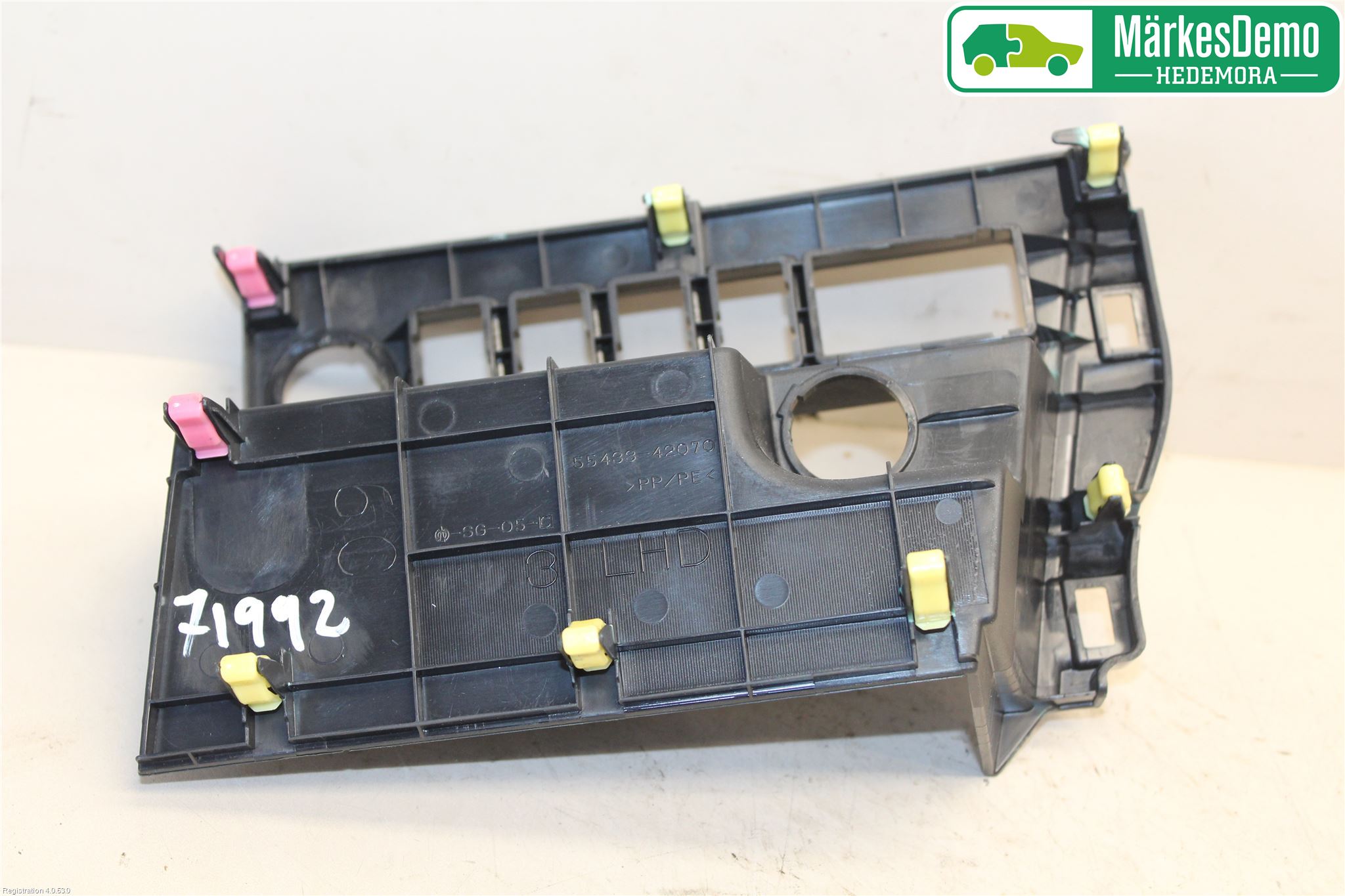 Toyota RAV4 13-18 Instrument Ramme