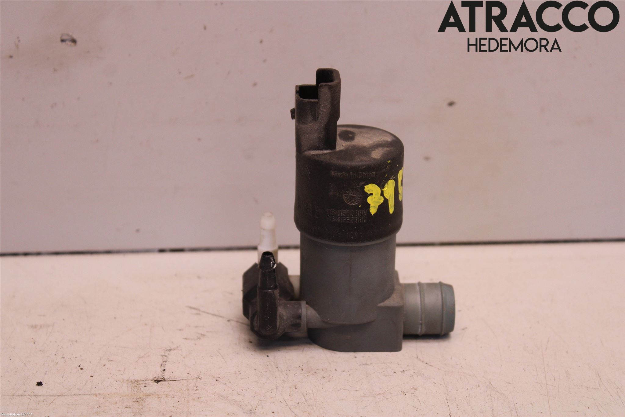 Nissan QASHQAI   07-10 Spylerpumpe Frontrute