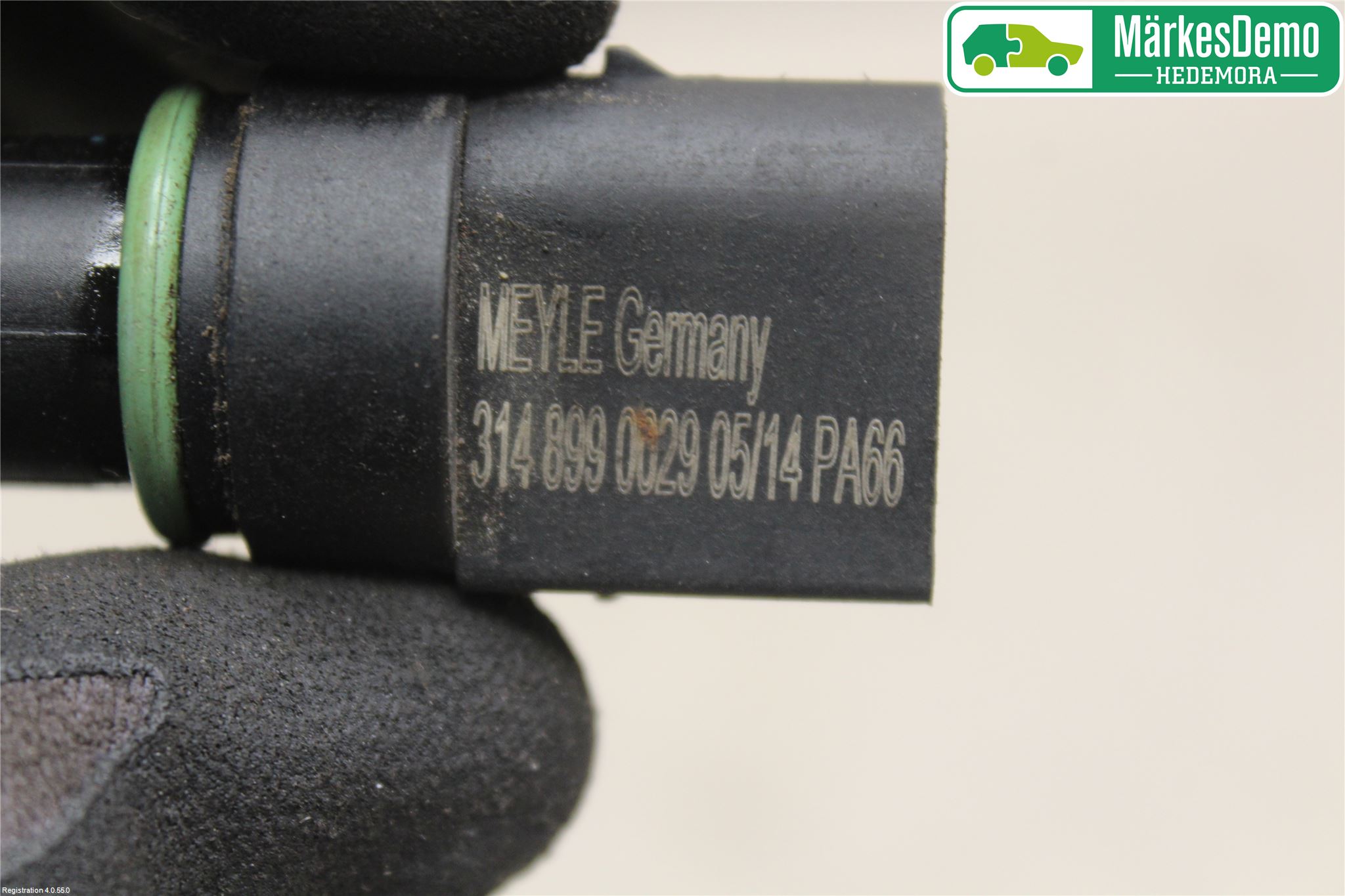 BMW 3 E46      98-05 Giver Turtall - Tenning