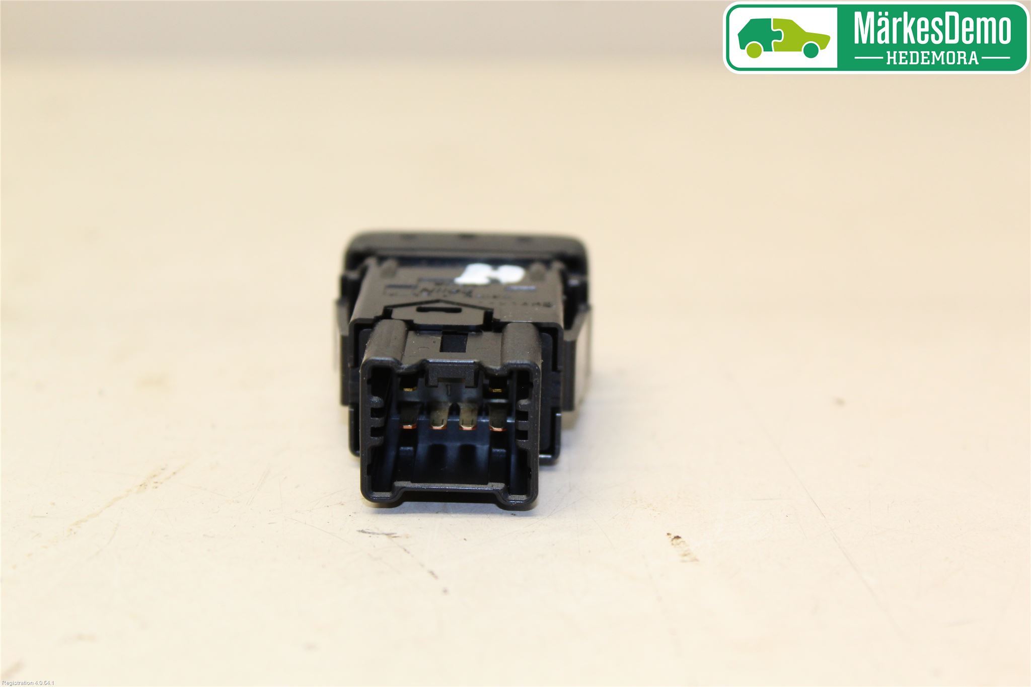 Suzuki SX4 S-CROSS 14-21 Bryter Varmesete