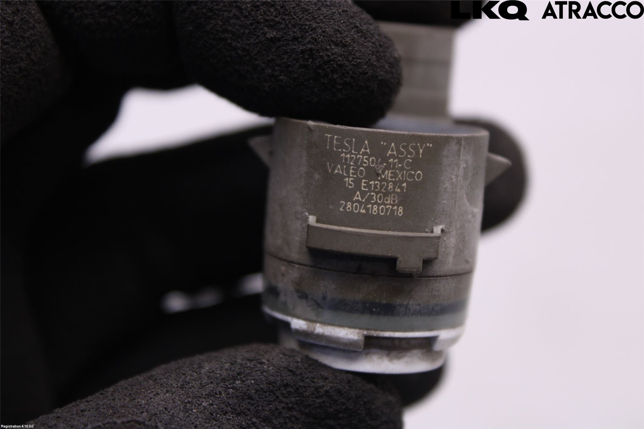 Tesla MODEL X 16- Sensor Parkering Front