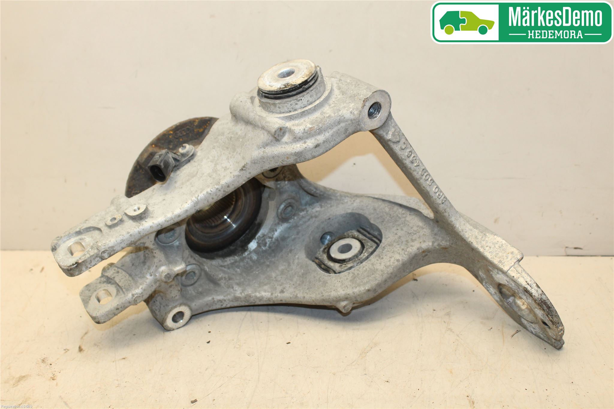 Audi A6/S6 4G 11-18 Spindel Hb