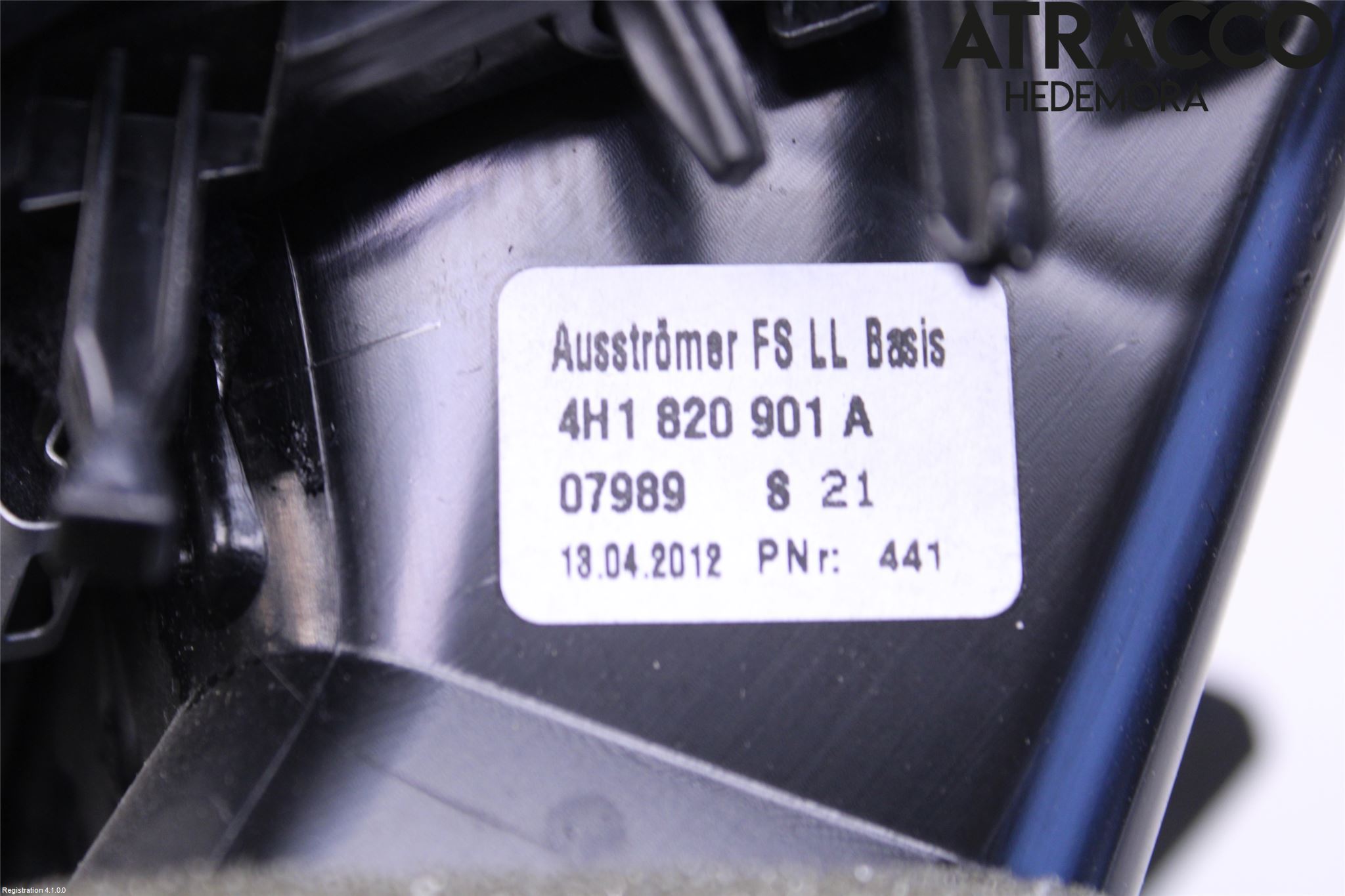 Audi A8/S8 4H 10-17 Dashbord Kanal - Dyse