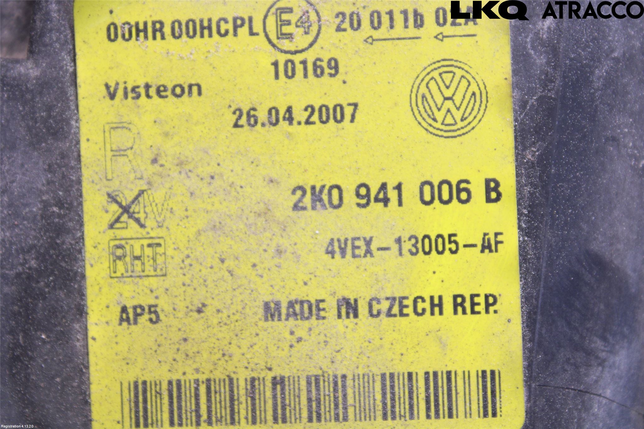 Volkswagen VW CADDY      04-10 Frontlykt Høyre