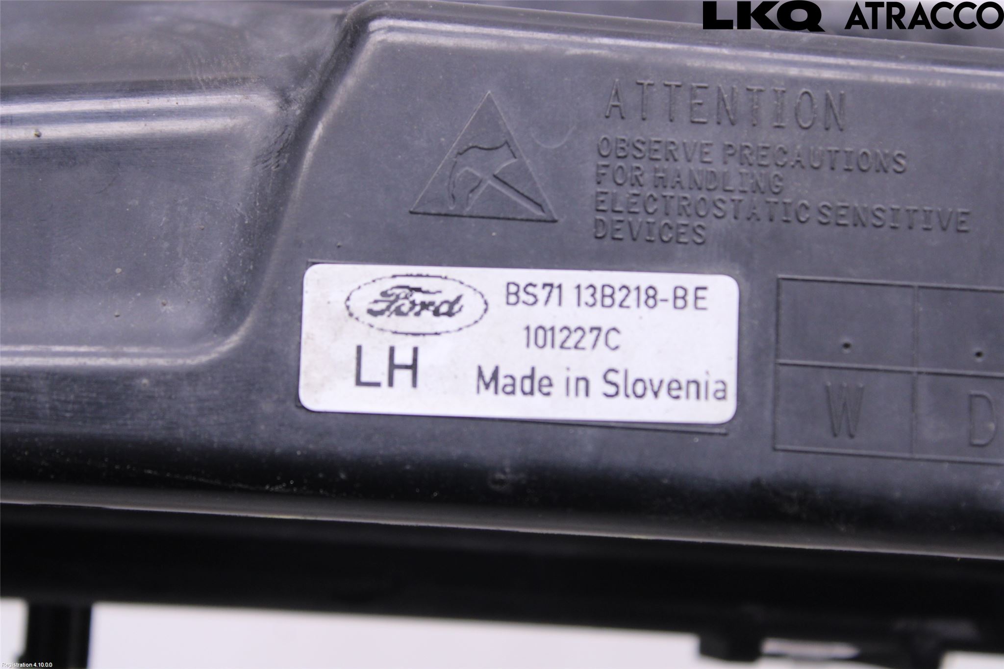 Ford MONDEO 07-15 Parklykt Foran Venstre
