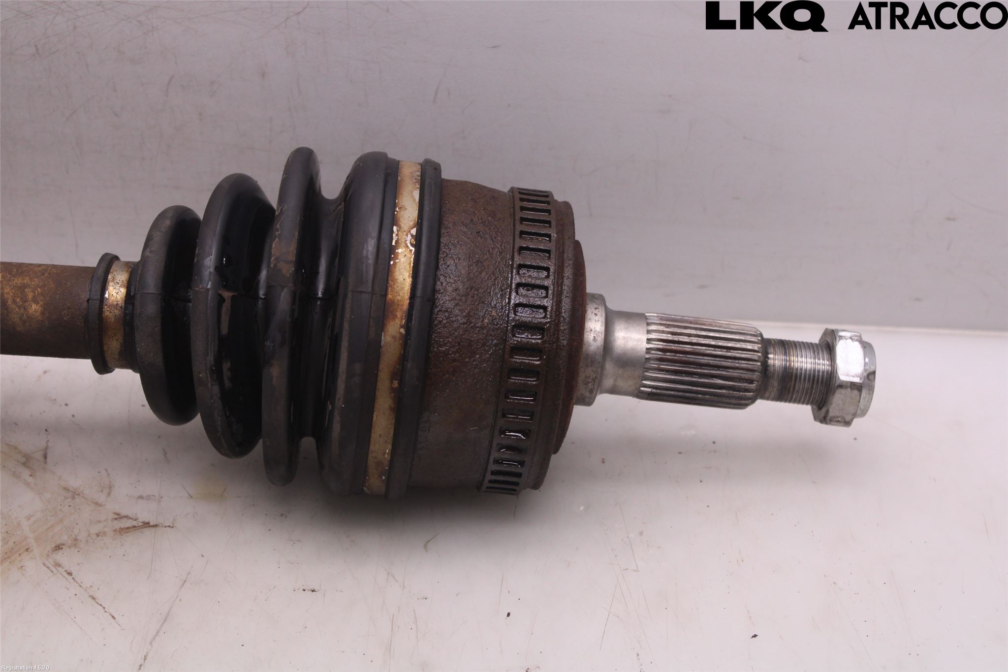 Mercedes-Benz MB VITO/VIANO (W638) 96-03 Drivaksel Foran Kompl Venstre