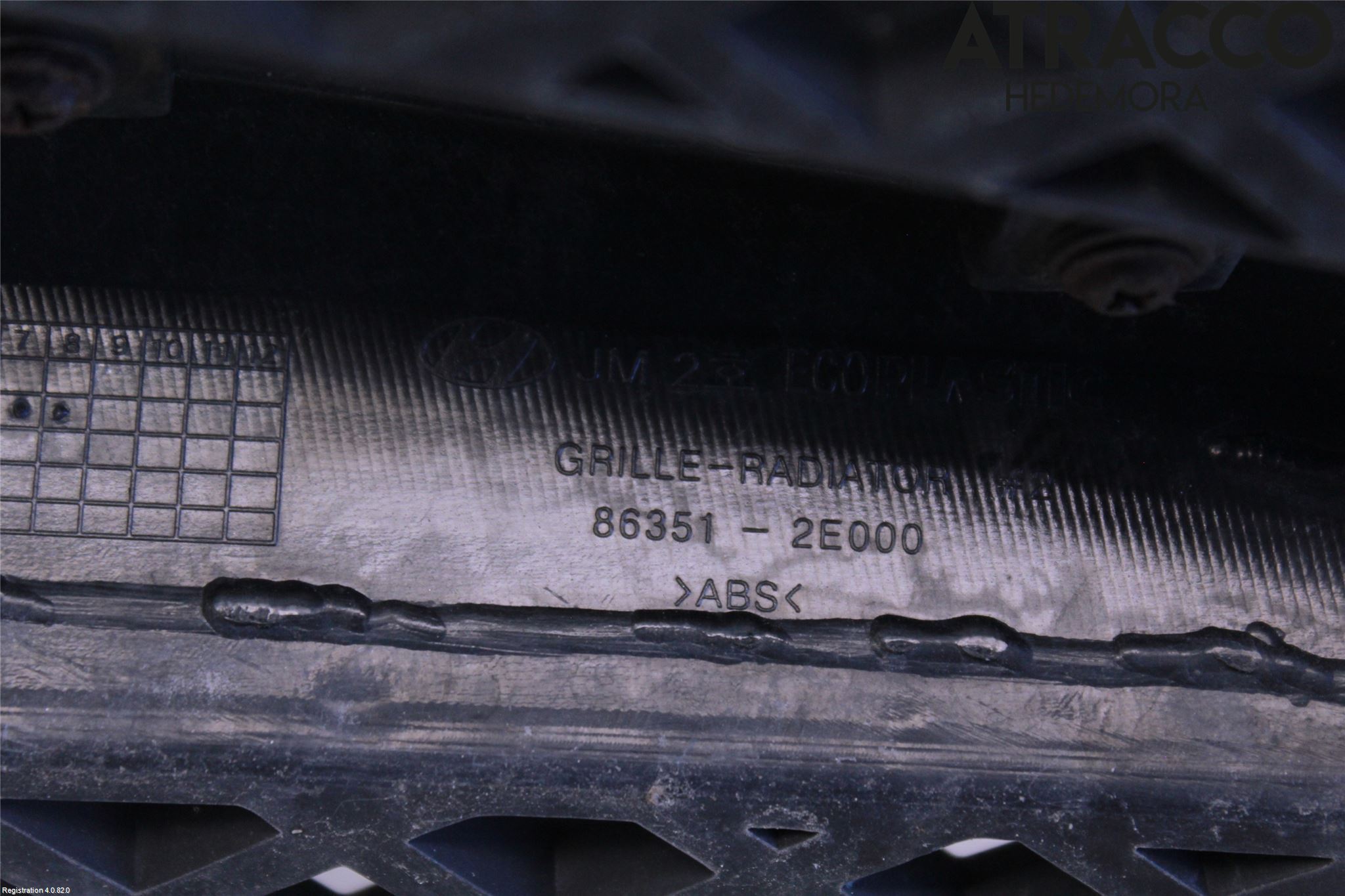 Hyundai TUCSON 05- Grill Komplett