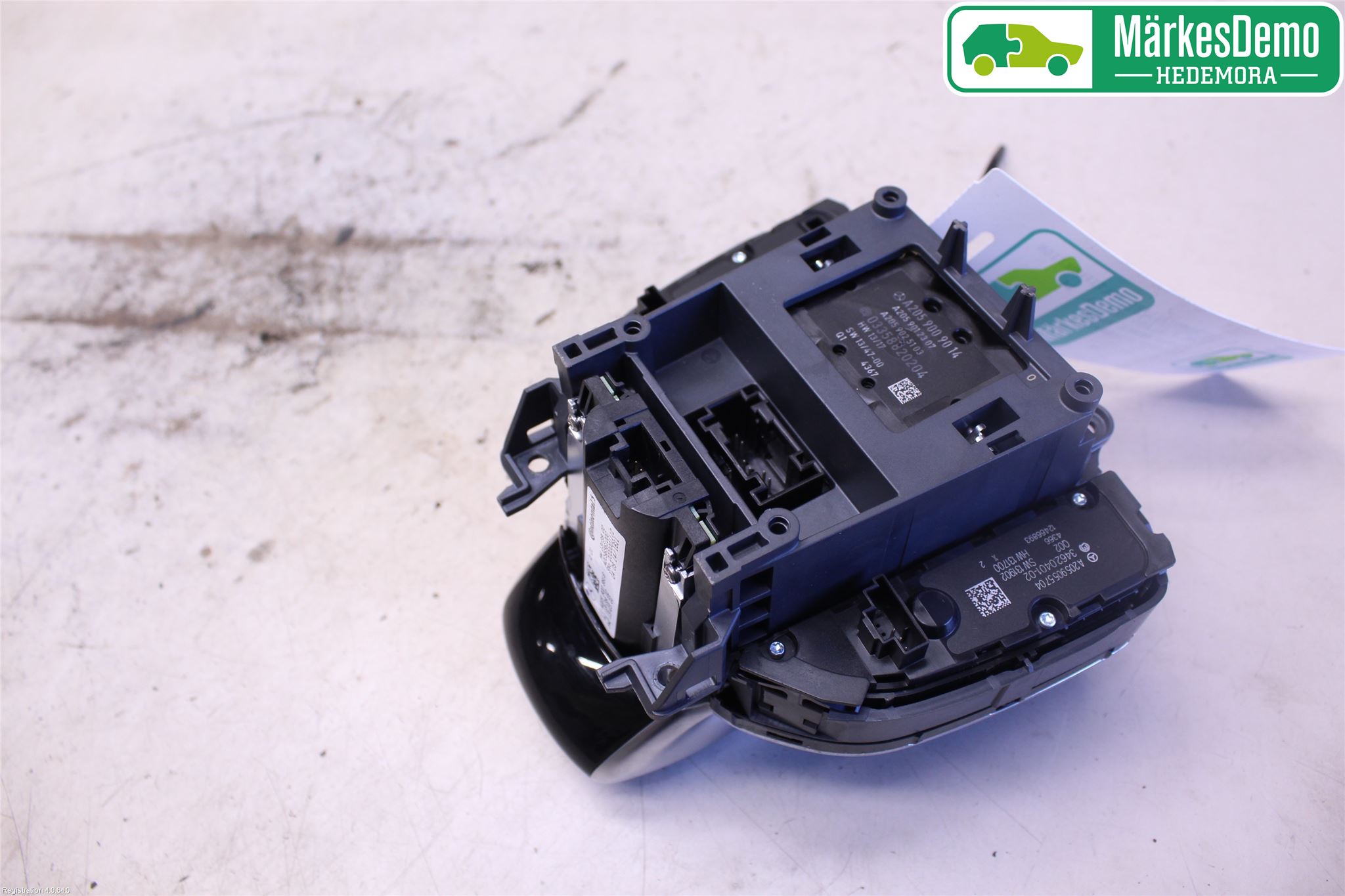 Mercedes-Benz MB C-KLASS (W205) 14-21 Bryter Multifunksjon