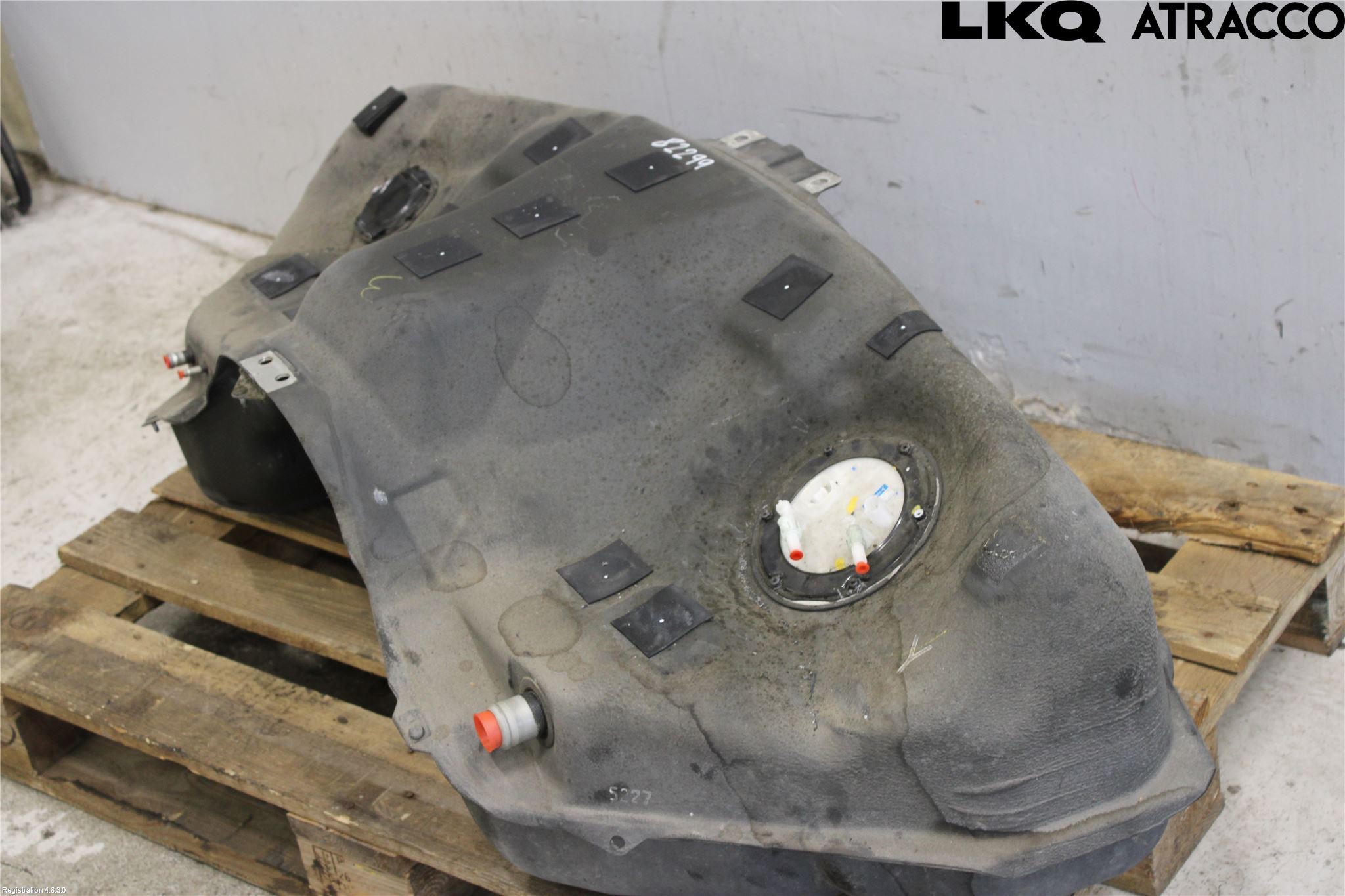 Nissan GT-R Drivstofftank