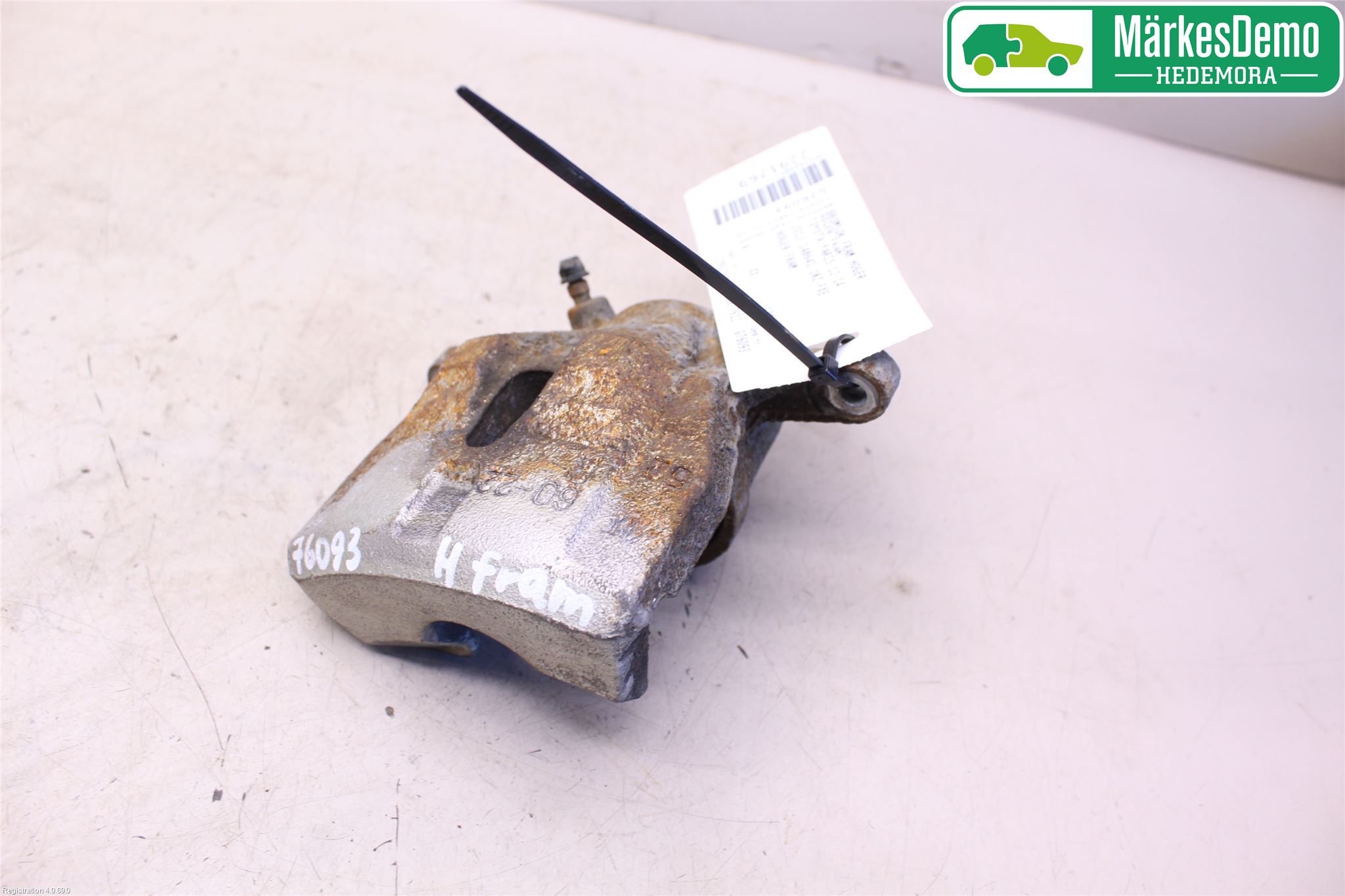 Toyota YARIS XP130 12-14 Bremsecaliper Foran Høyre