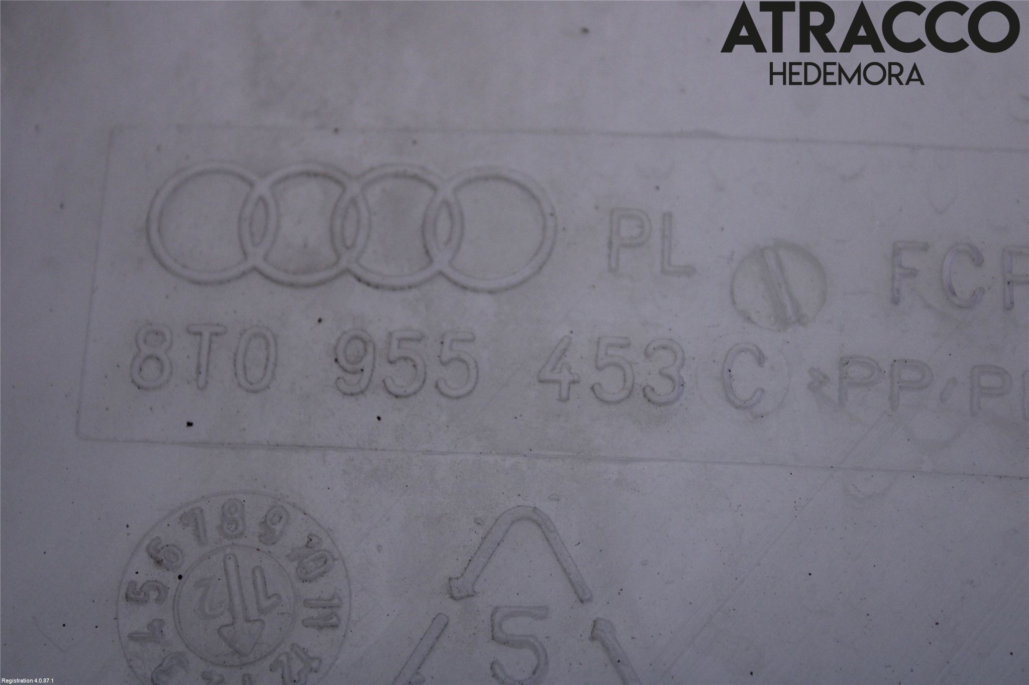 Audi A4 12-15 Spylerbeholder Frontrute-Lykte