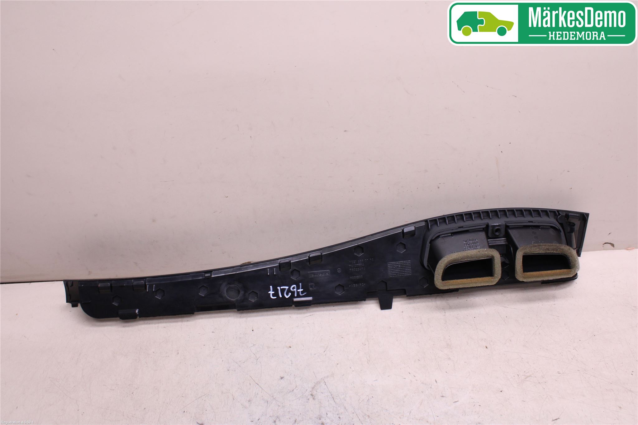 Mercedes-Benz MB S-KLASS (W221) 05-13 Dashbord Kanal - Dyse