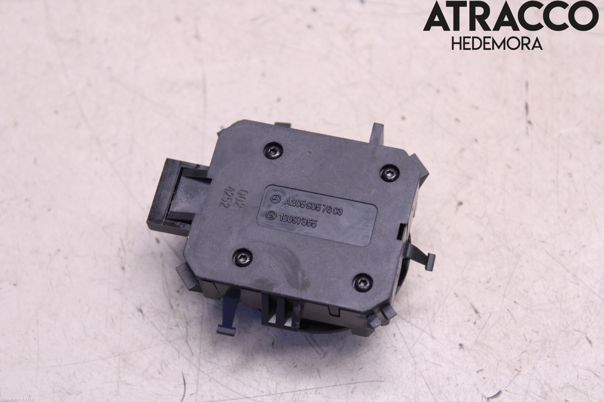 Mercedes-Benz MB C-KLASS (W205) 14-21 Bryter Sete Regulering